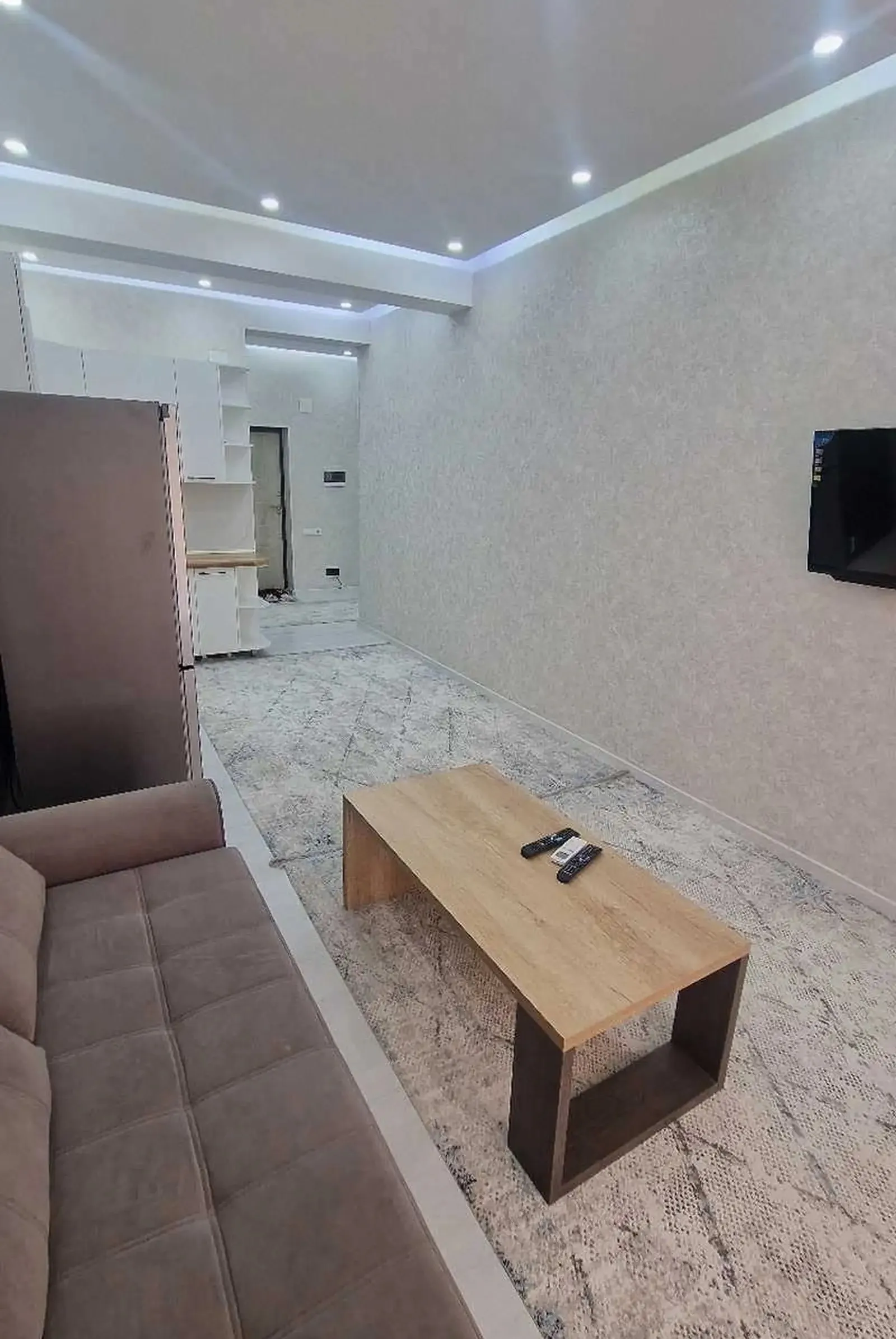 2-комн. квартира, 12 этаж, 56м², И.Сомони