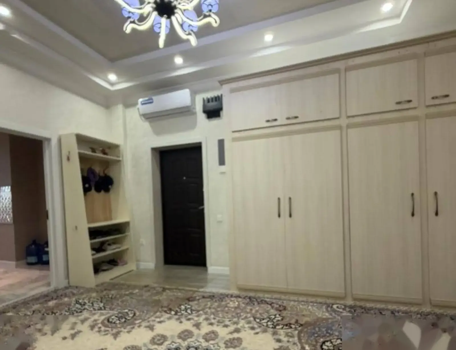 3-комн. квартира, 13 этаж, 85 м², И. Сомони