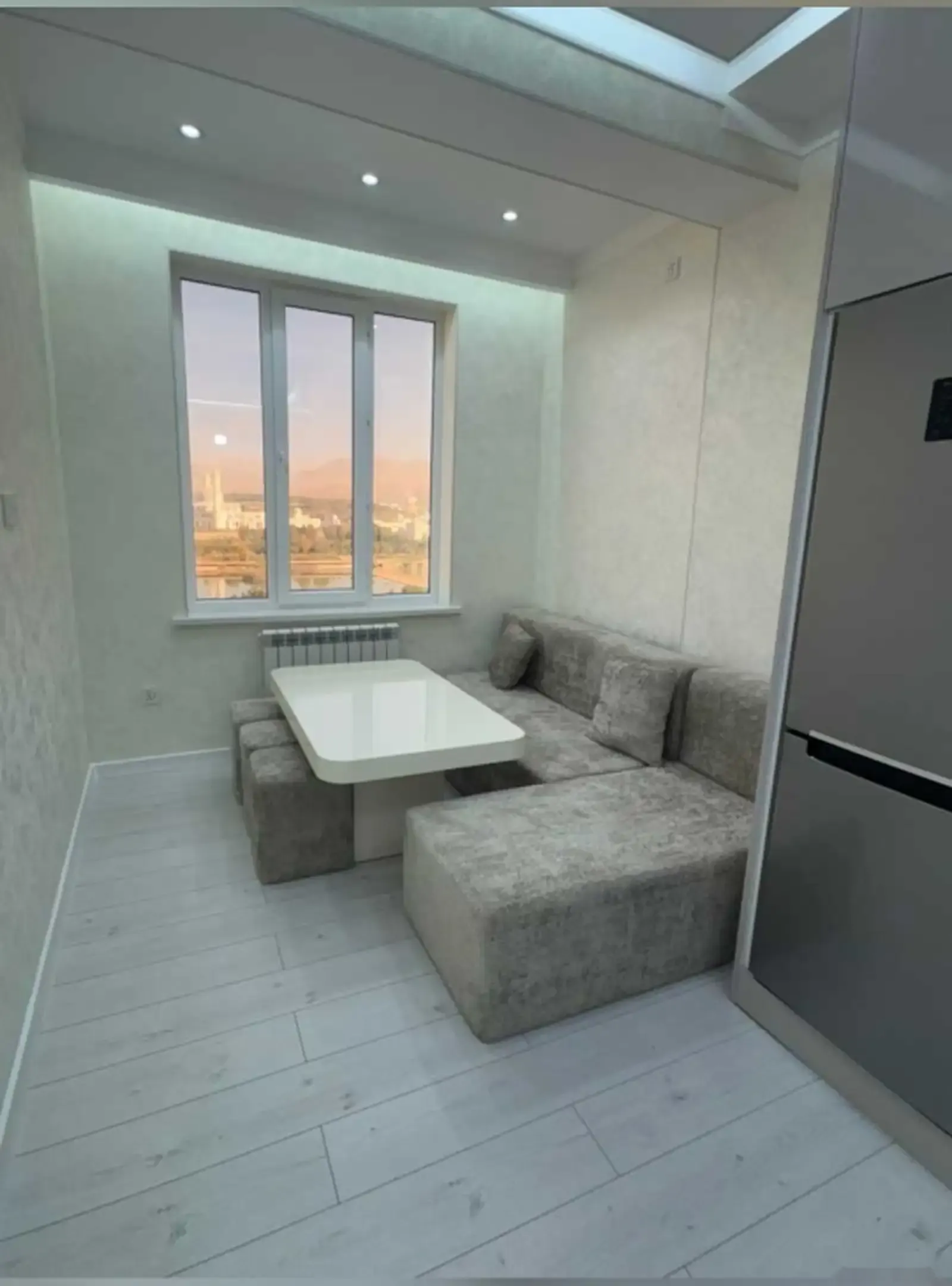 2-к квартира, 15 этаж, 75 м², караболо