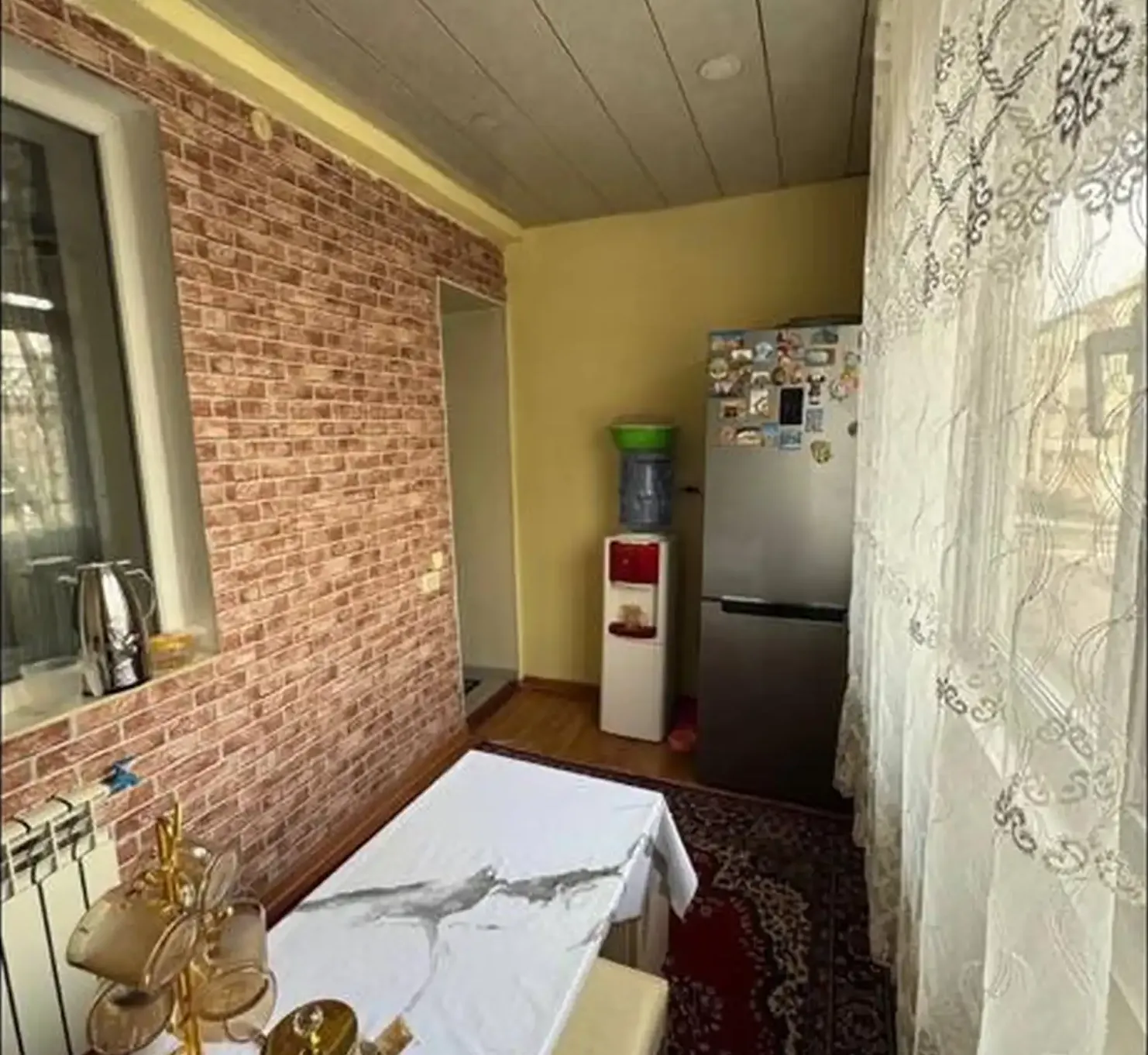 3-комн. квартира, 2 этаж, 60м², Сино