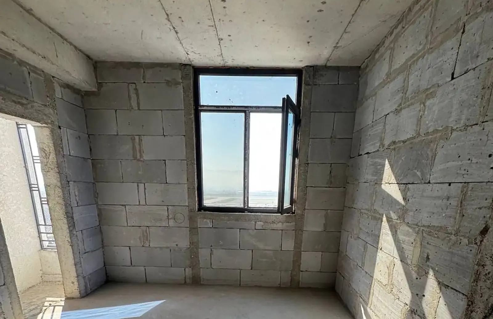 2-комн. квартира, 10 этаж, 82 м², Шохмансур