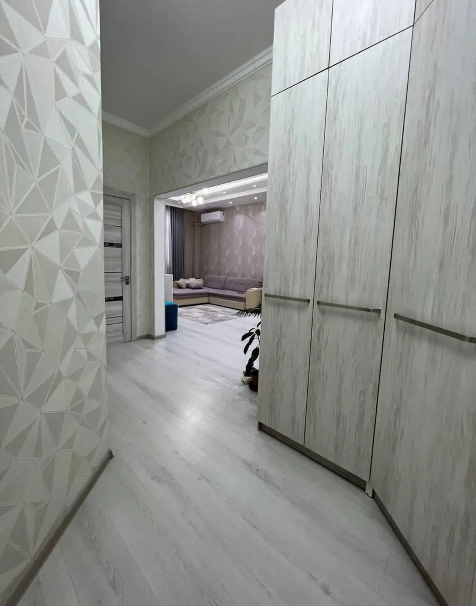 2-комн. квартира, 16 этаж, 90м², Алфемо. Дом печать