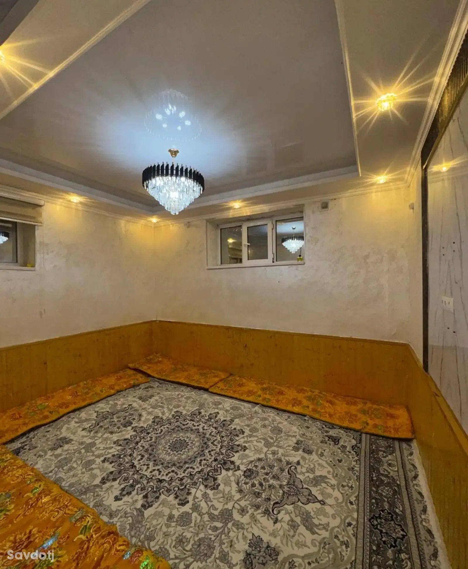 2-комн. квартира, Цокольный этаж, 45 м², Регар