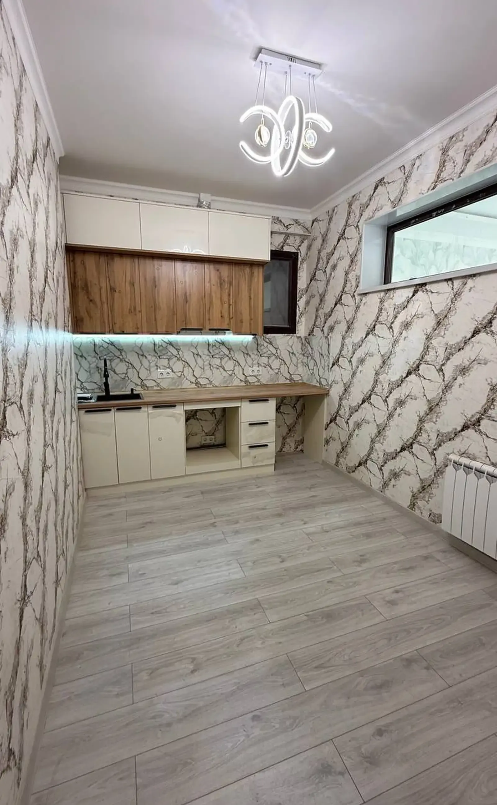2-комн. квартира, 12 этаж, 67 м², Сино Пайкар 102мкр