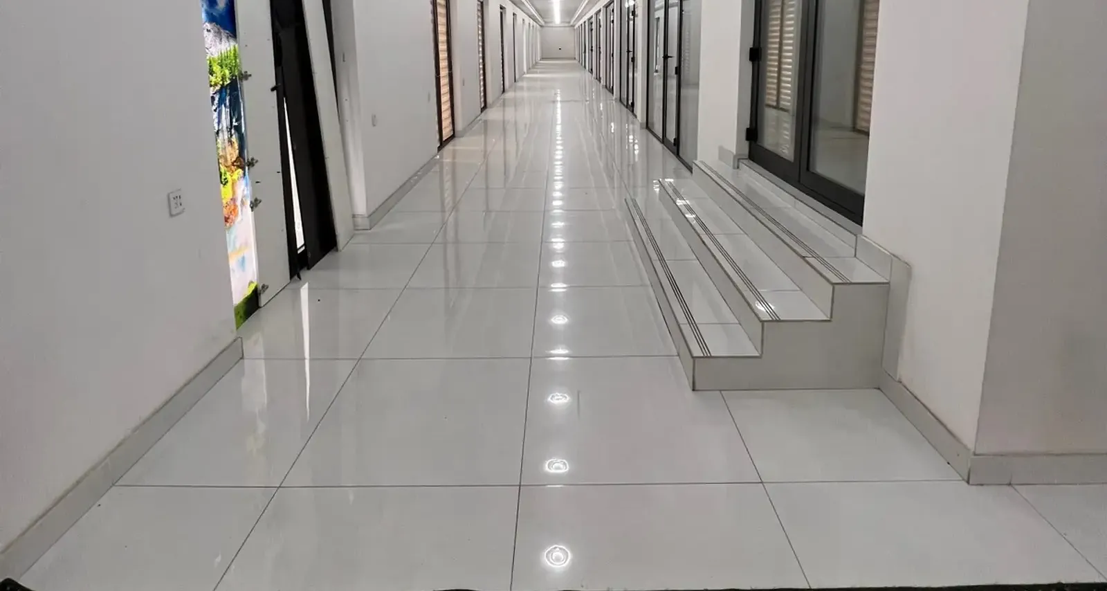 Помещение под свободное назначение, 2500м², Сино Политехникум