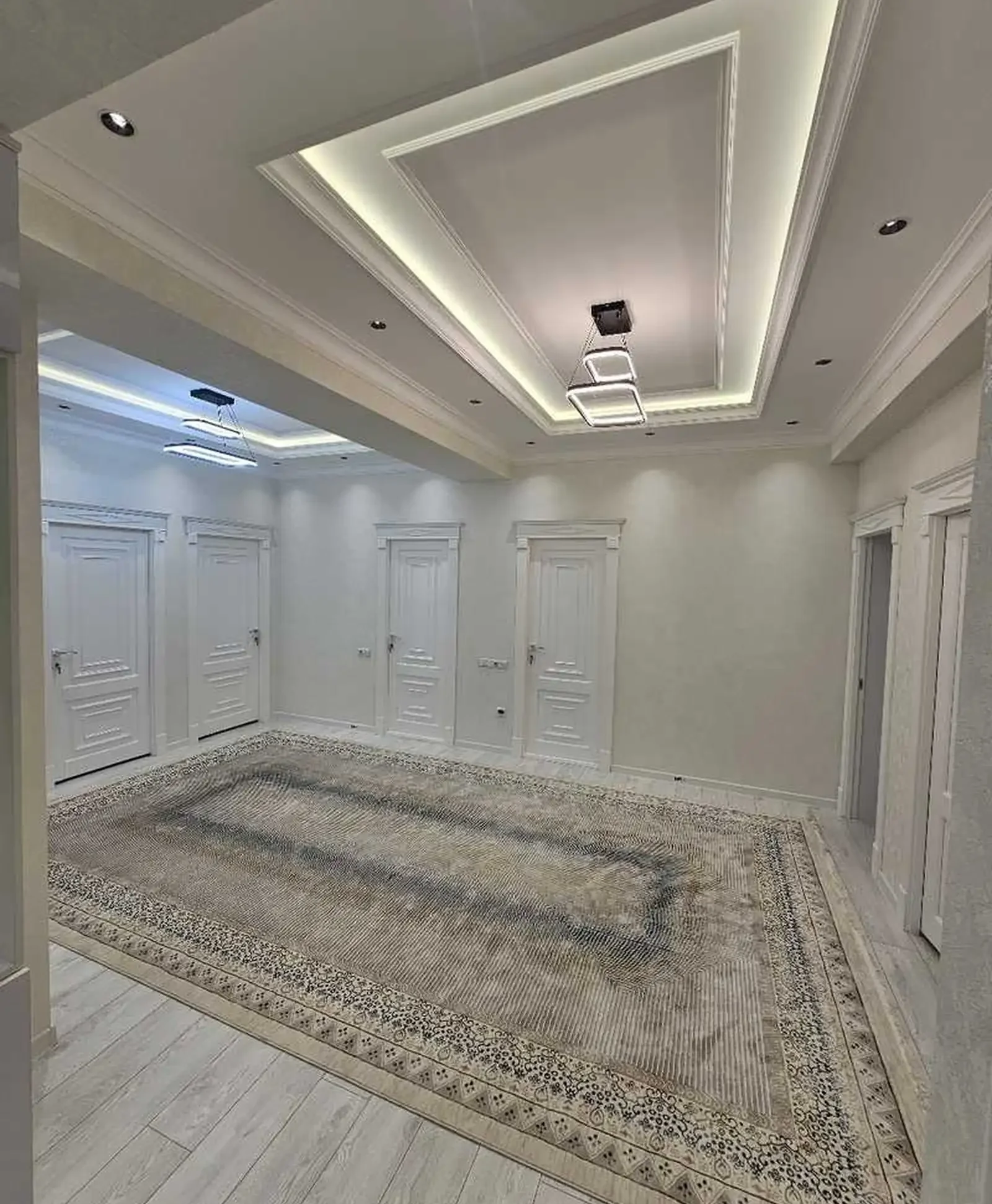 3-комн. квартира, 9 этаж, 120м², Шохмансур Скорый