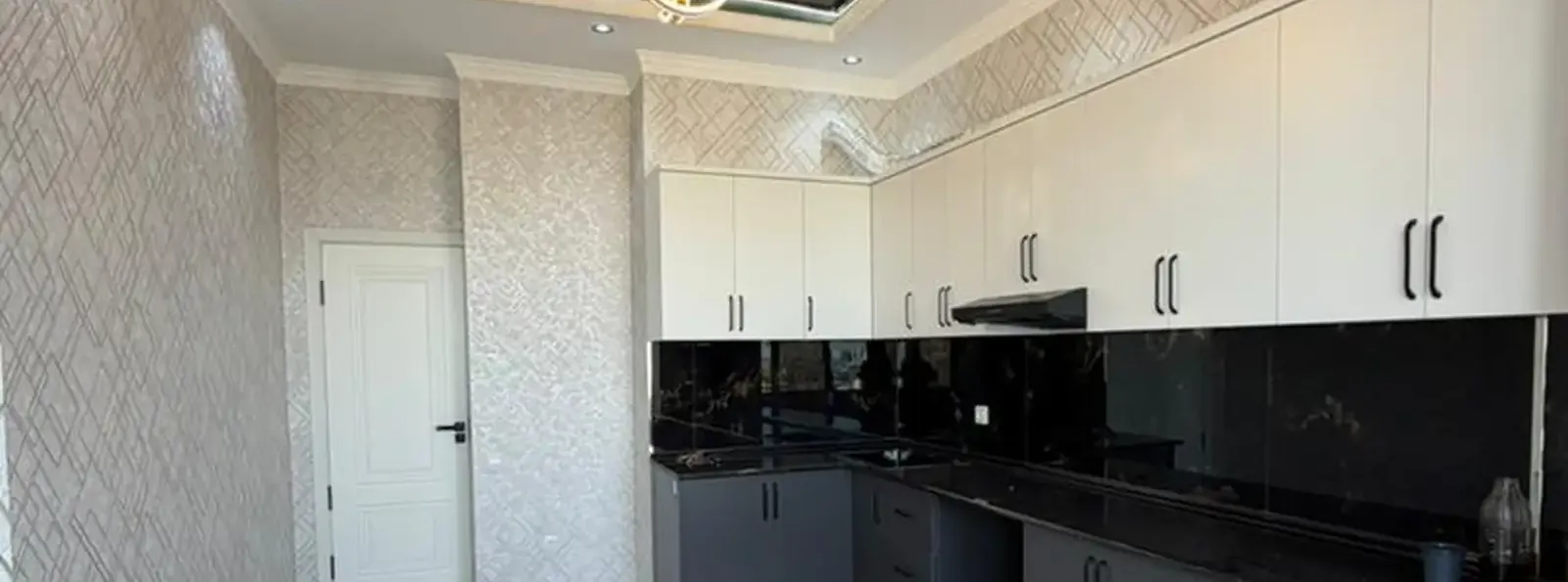3-комн. квартира, 14 этаж, 100м², шохмансур поворот аэропорт 3 баз