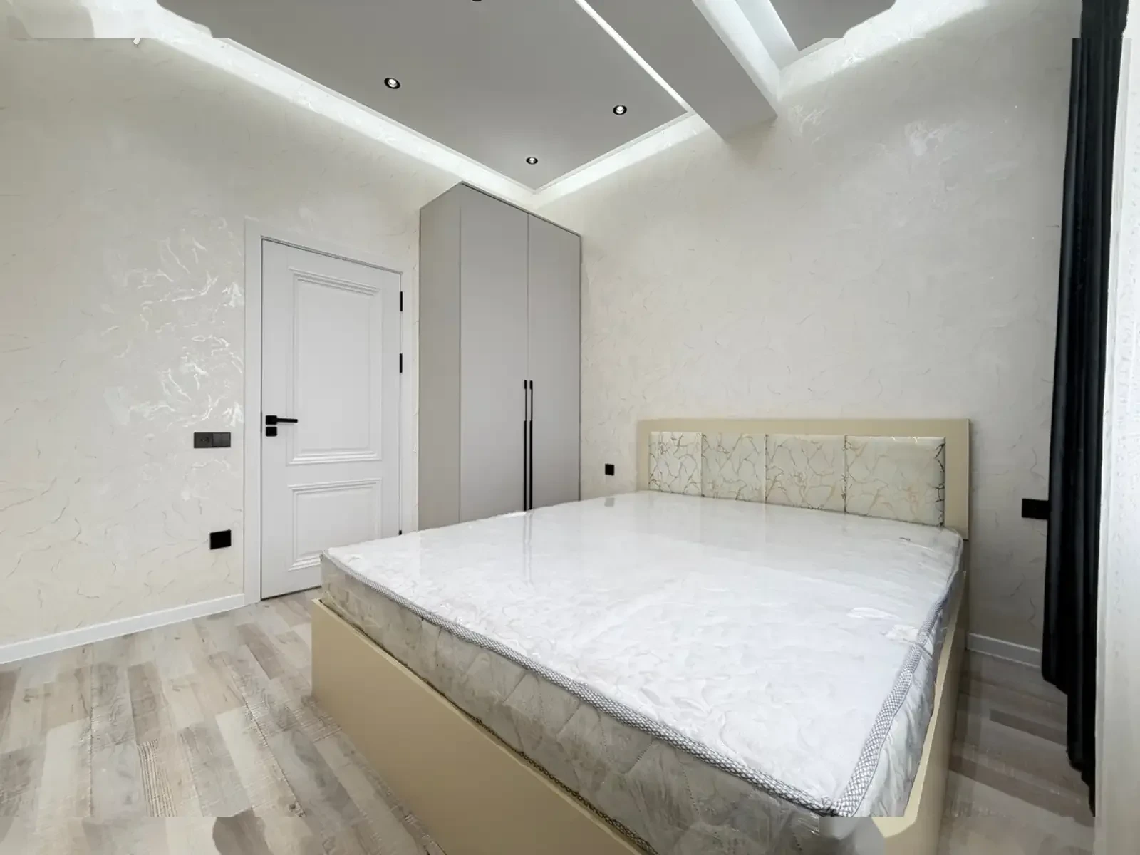 2-комн. квартира, 11 этаж, 75 м², 12 мкр — фото 3