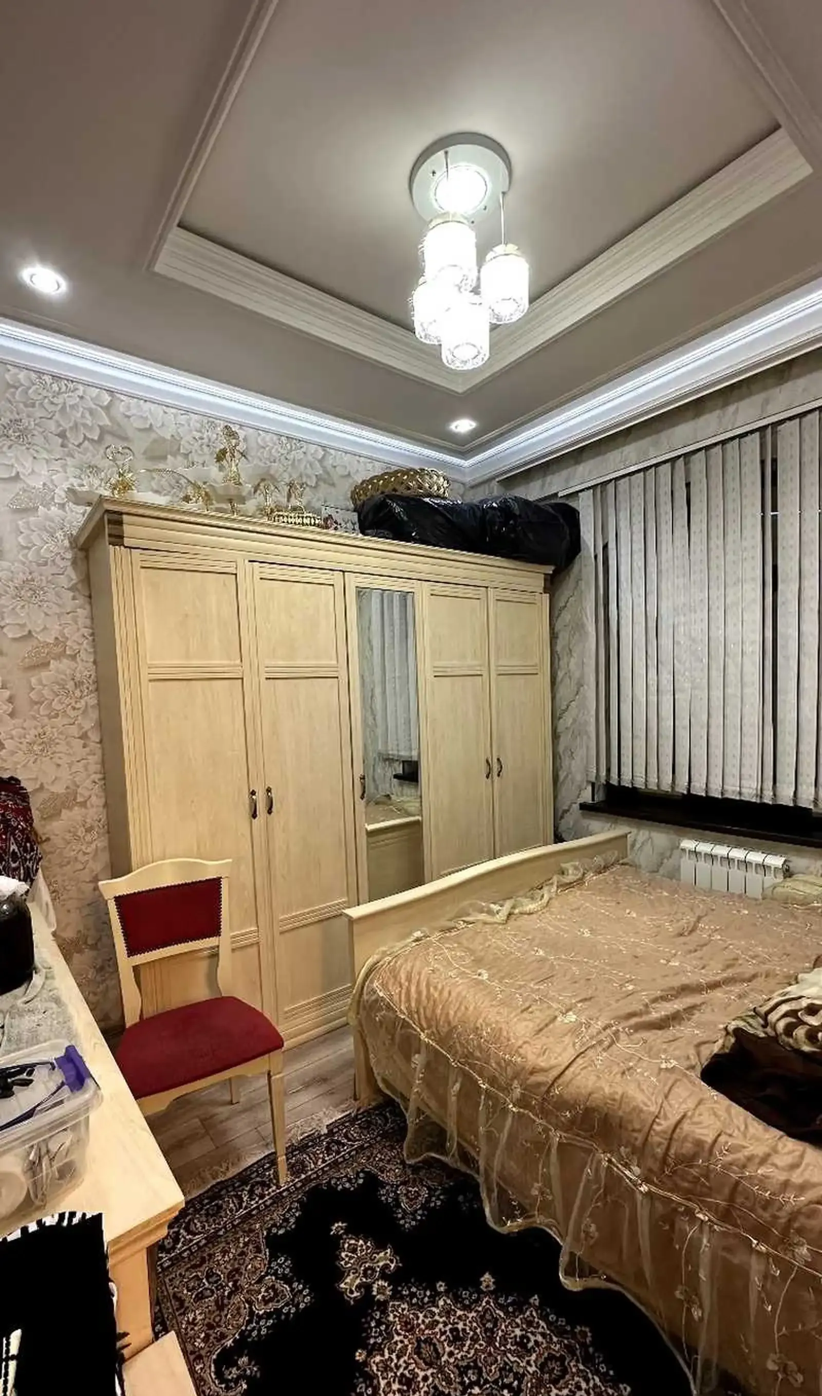 3-комн. квартира, 2 этаж, 130м², И Сомони Сафо