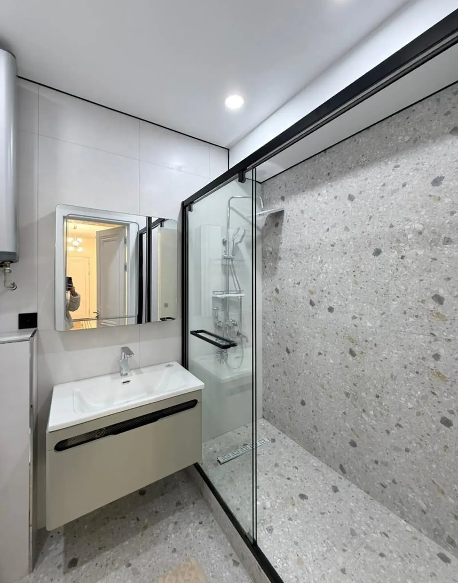 2-комн. квартира, 4 этаж, 98 м², Спартак, Ёвар