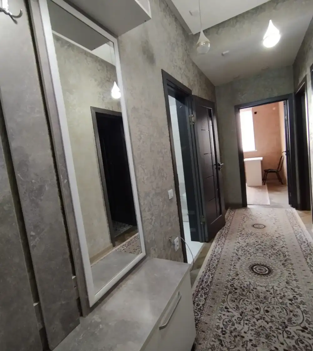 2-комн. квартира, 17 этаж, 75м², Спартак доми Симург ру баруи Роддоми
