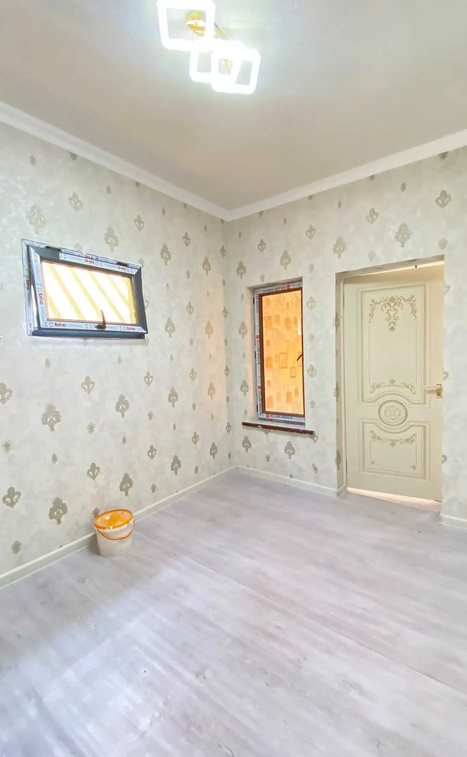 3-комн. квартира, 1 этаж, 65 м², Сино