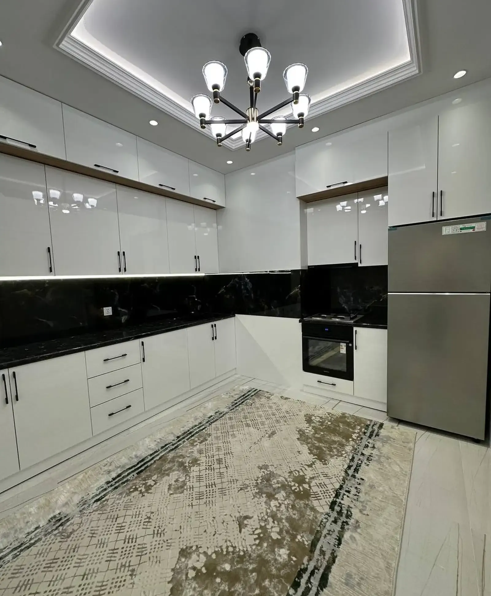 3-к квартира, 14 этаж, 98 м², Сино