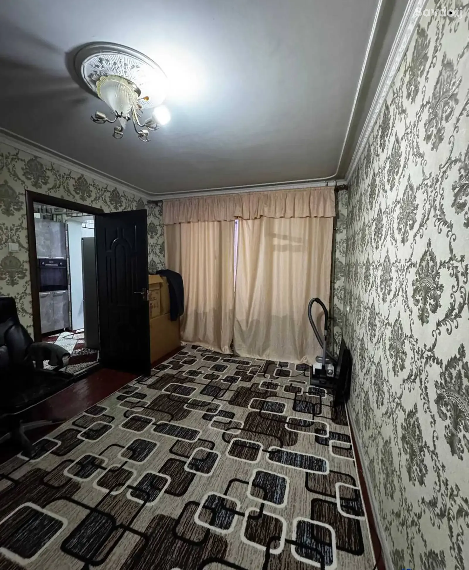 3-комн. квартира, 1 этаж, 70 м², сино