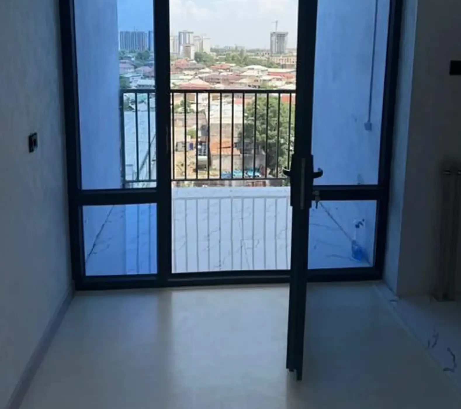2-комн. квартира, 9 этаж, 82м², Сино