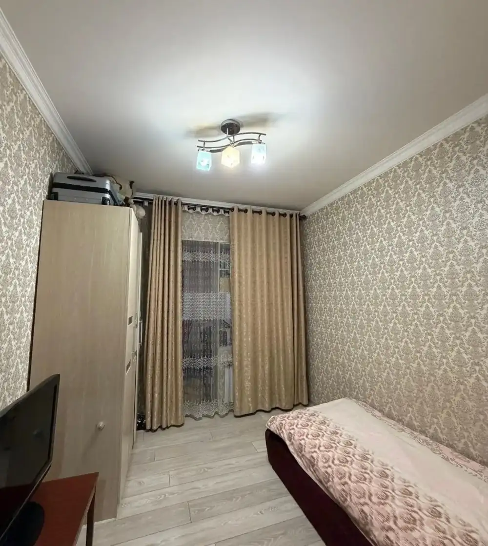 3-к квартира, 9 этаж, 80 м², Фирдавси