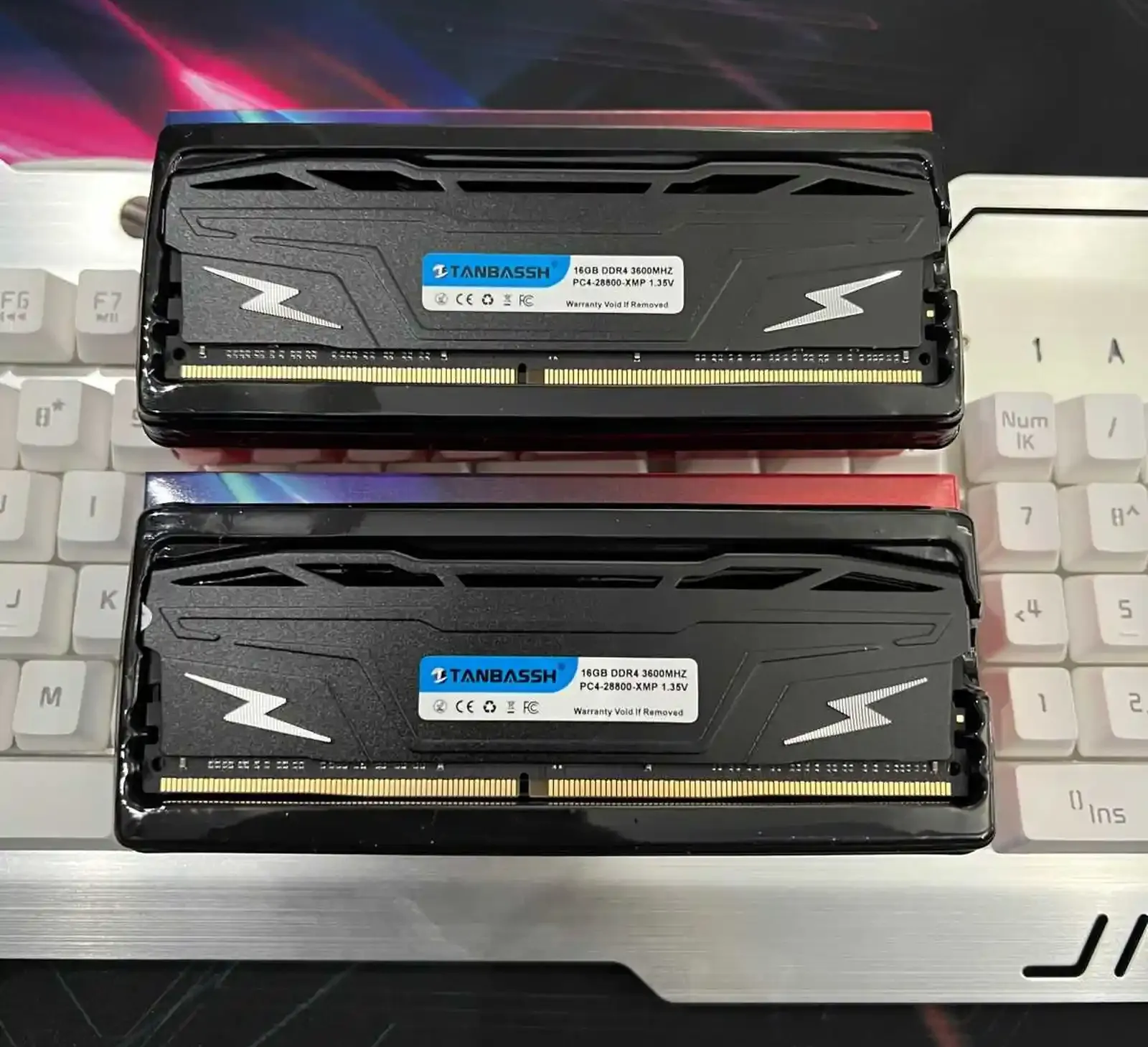 Оперативная память 32Gb 16GX2 3200