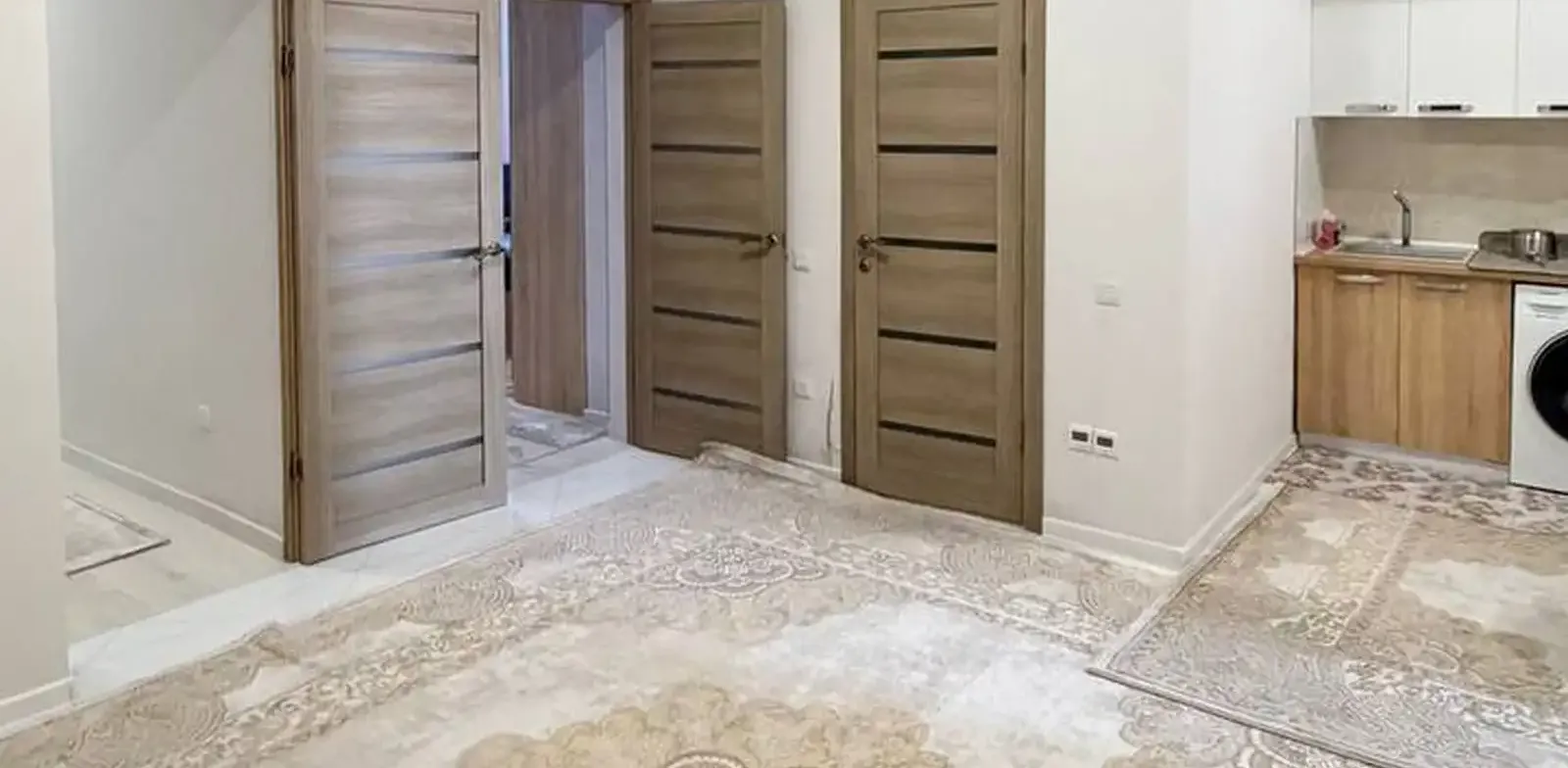 3-к квартира, 17 этаж, 78 м², Шохмансур