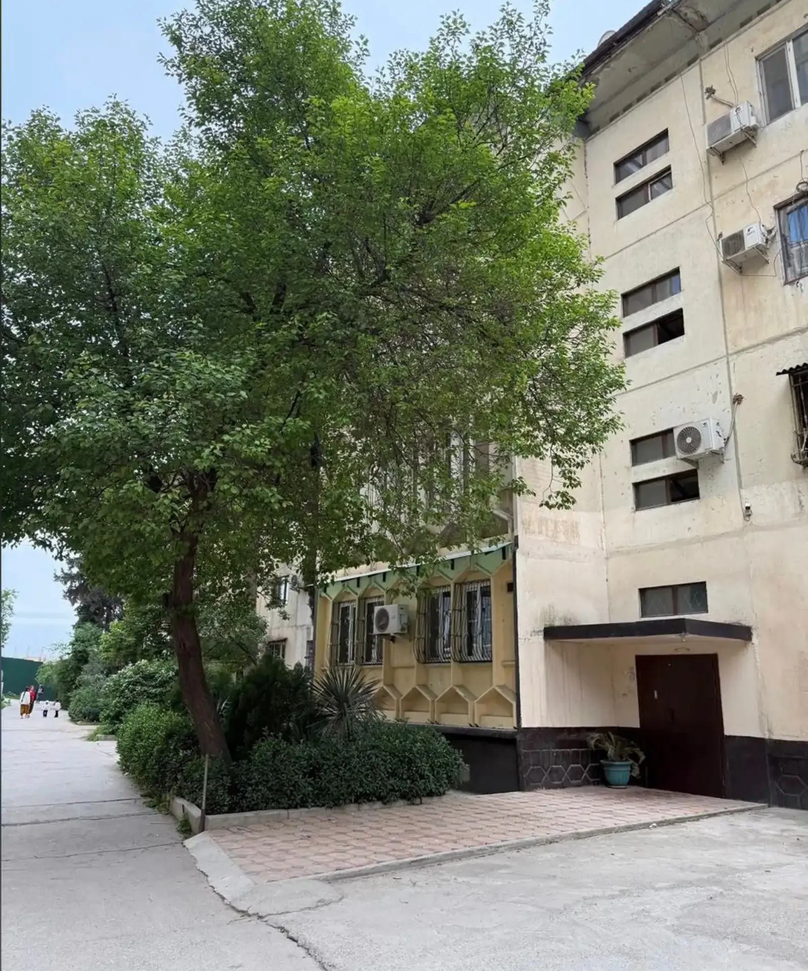 2-комн. квартира, 3 этаж, 65м², Сино