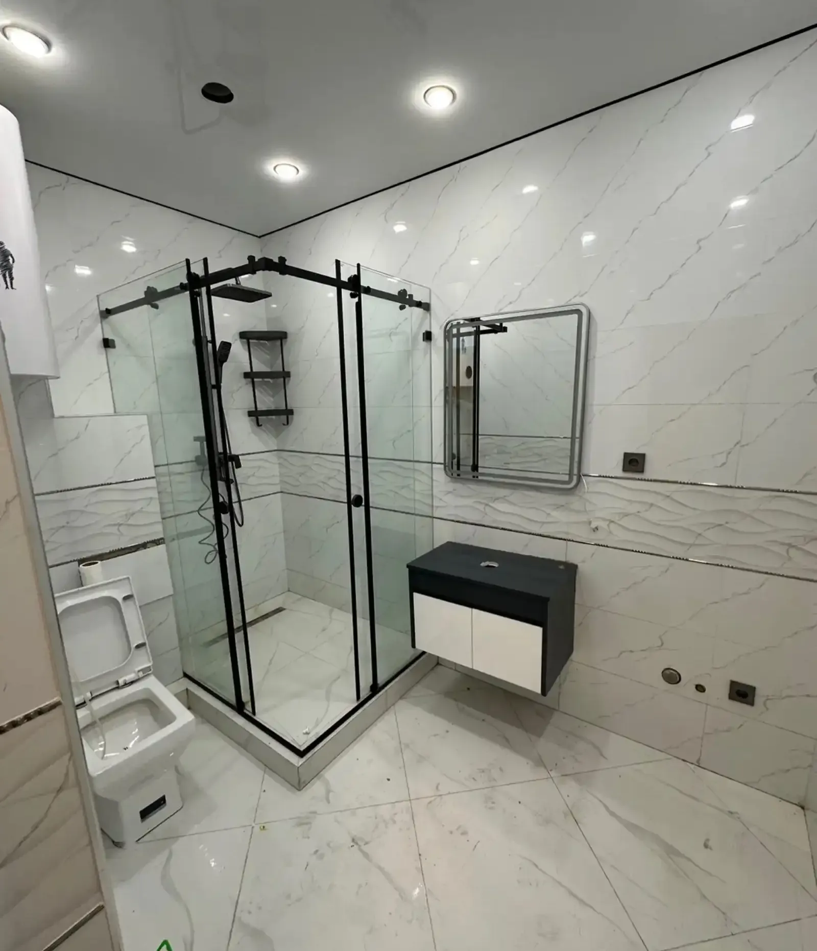 2-комн. квартира, 9 этаж, 65м², сино