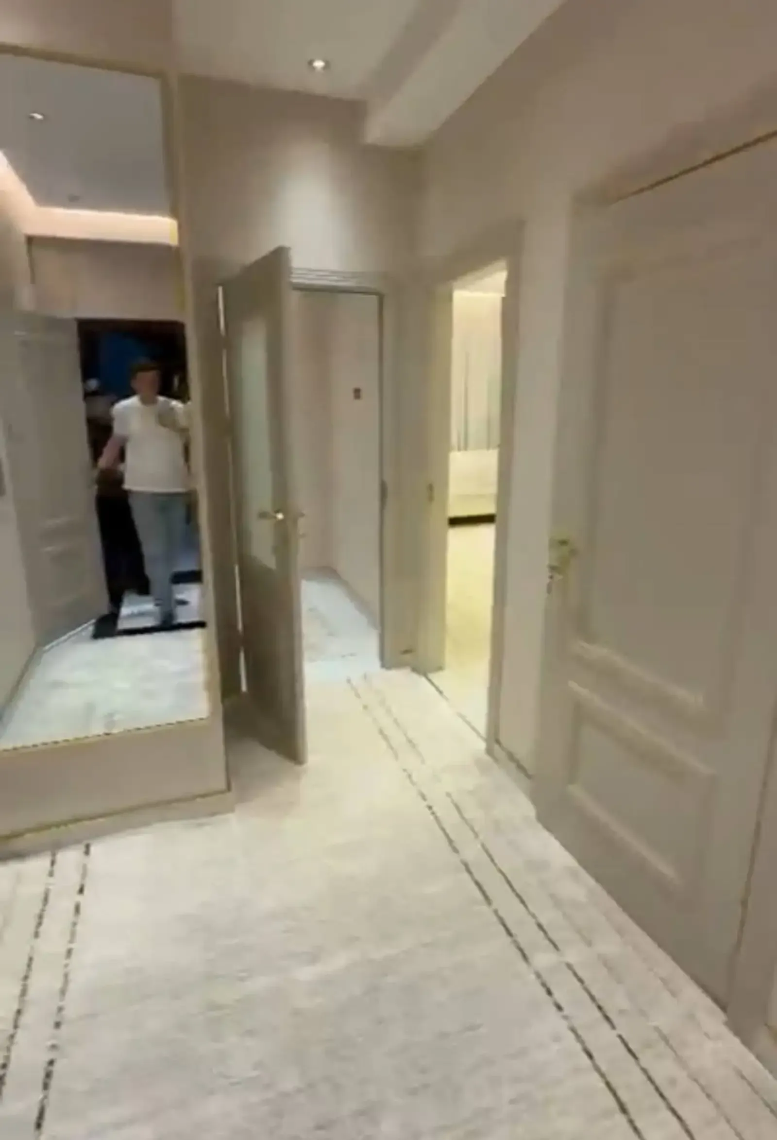 2-комн. квартира, 10 этаж, 62 м², Шохмансур