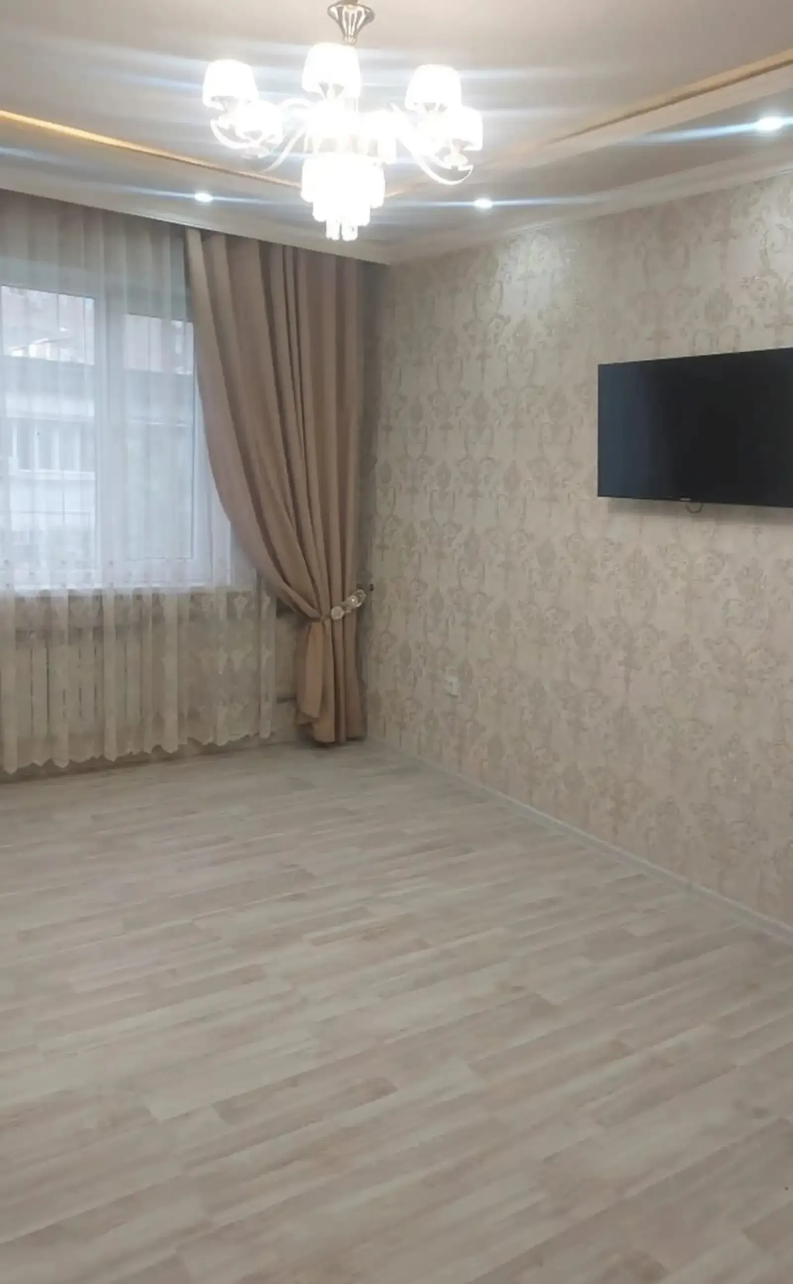 2-комн. квартира, 4 этаж, 70м², Молодёжный театр