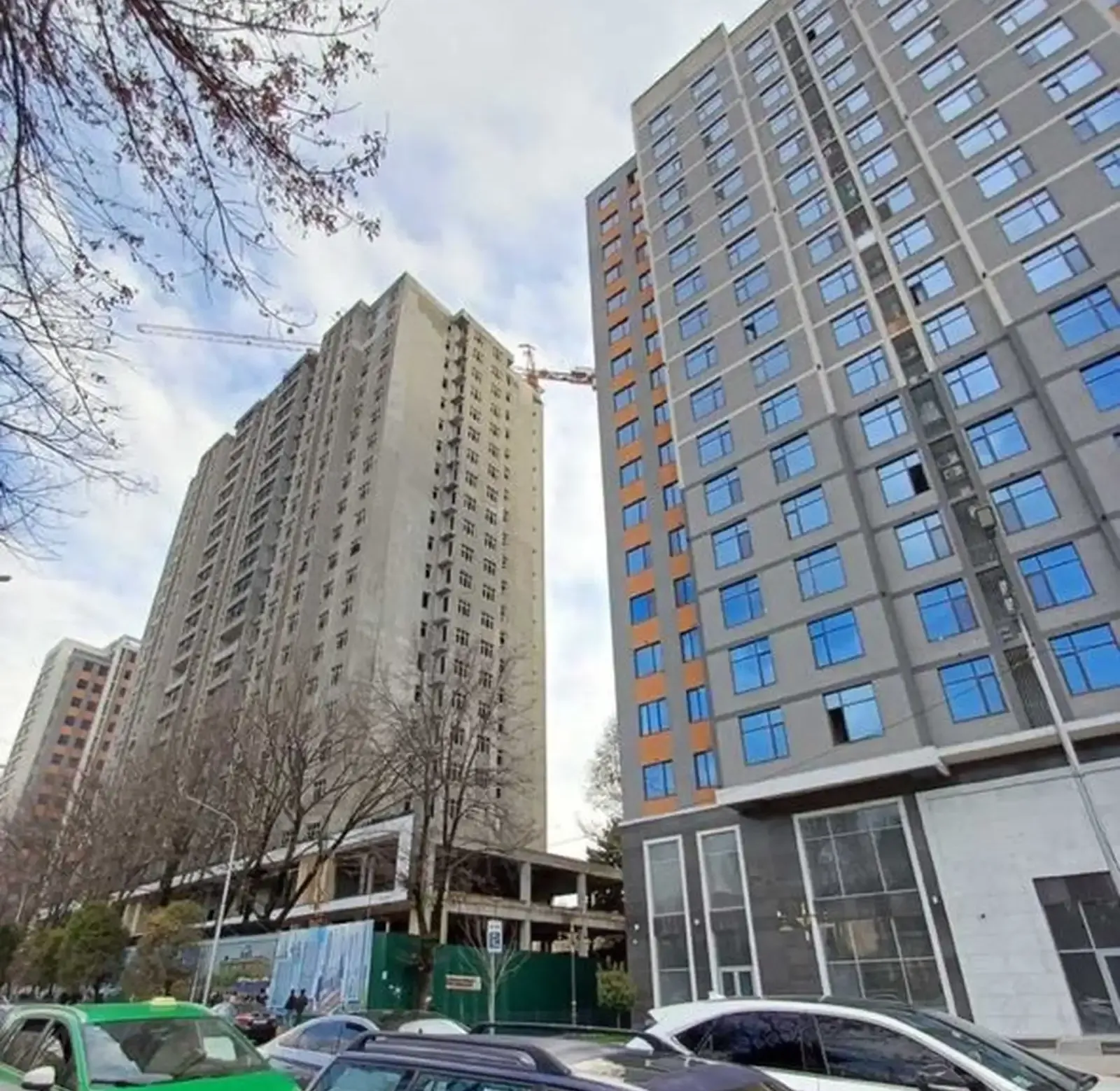 3-комн. квартира, 13 этаж, 108 м², Спартак, Ёвар