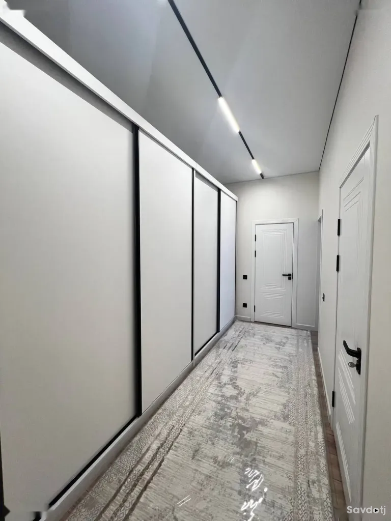 3-комн. квартира, 8 этаж, 105 м², сино