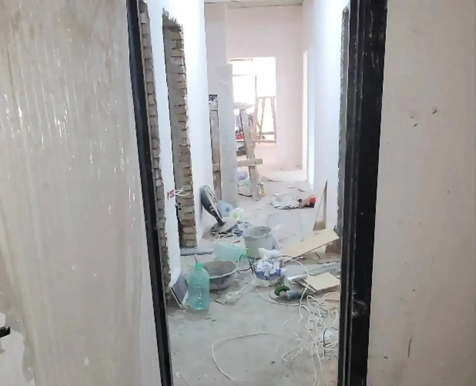 3-комн. квартира, 4 этаж, 80 м², Сино, Профсоюз