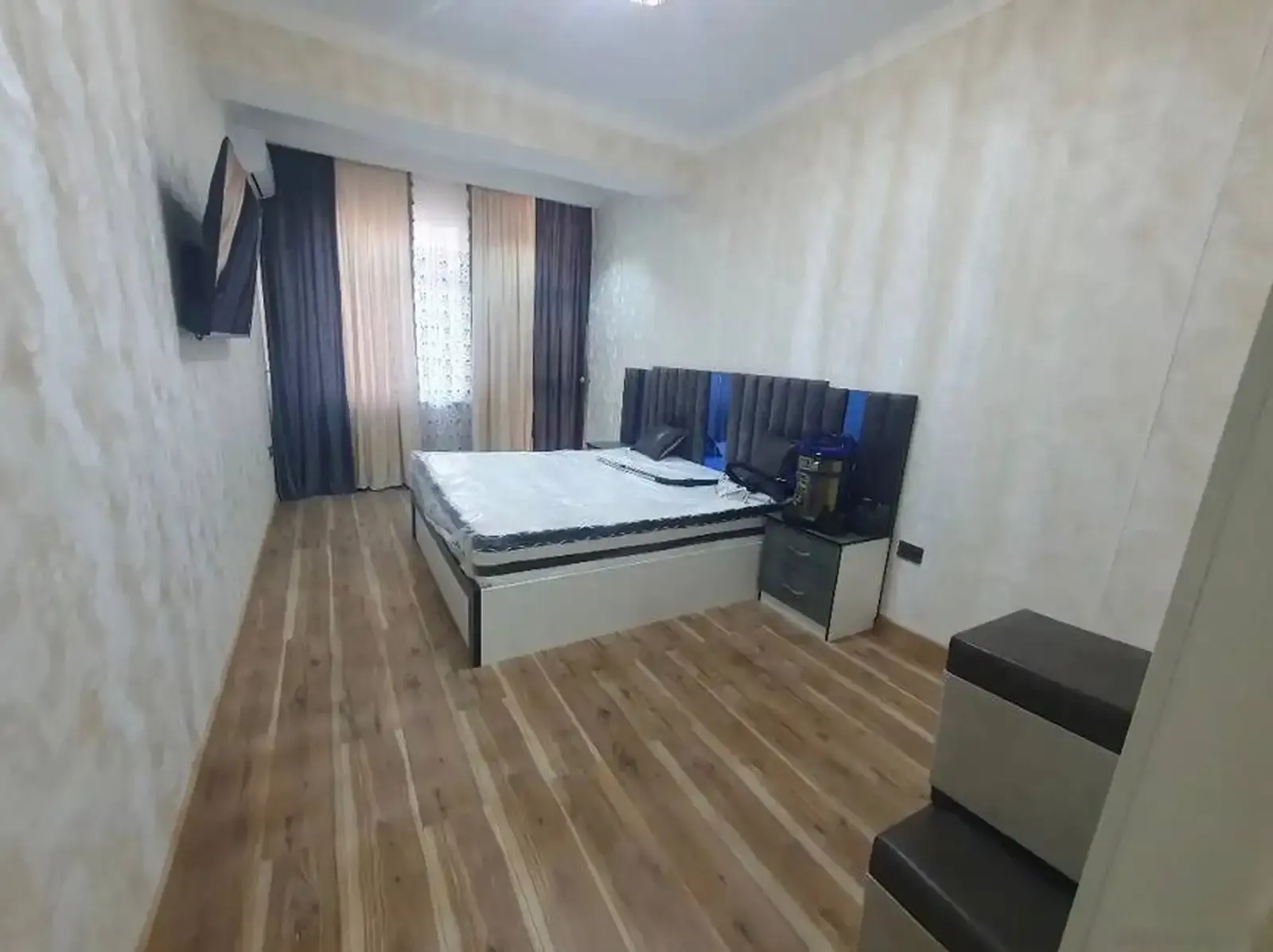 1-комн. квартира, 9 этаж, 54 м², Шохмансур