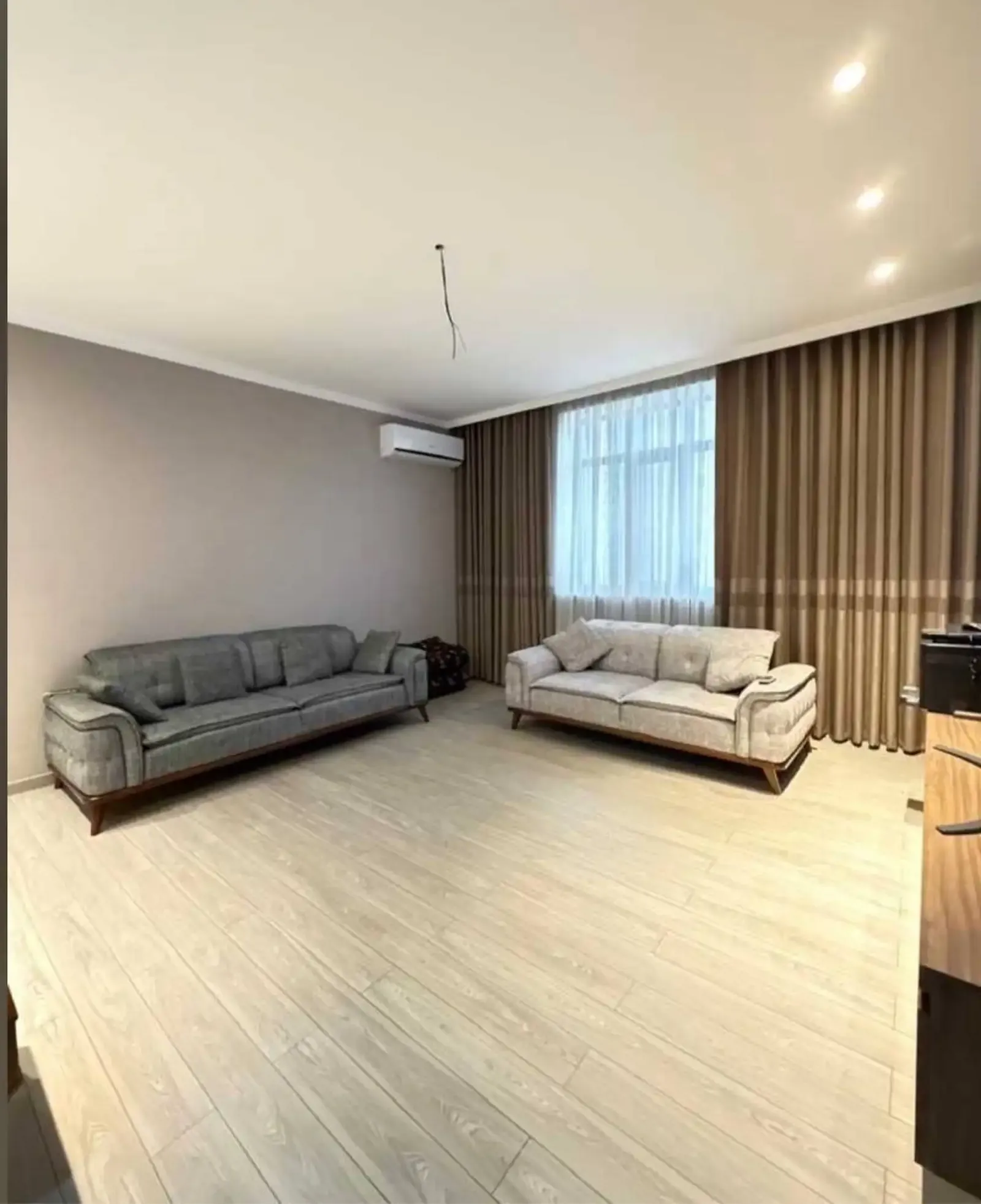2-комн. квартира, 9 этаж, 98 м², Ашан