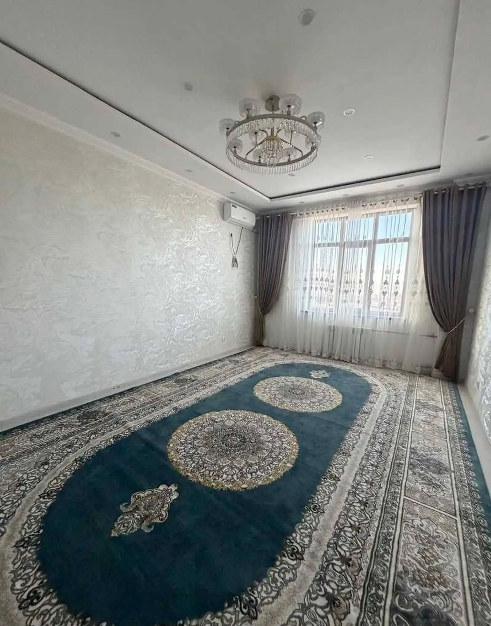 3-комн. квартира, 11 этаж, 100 м², Шоҳмансур