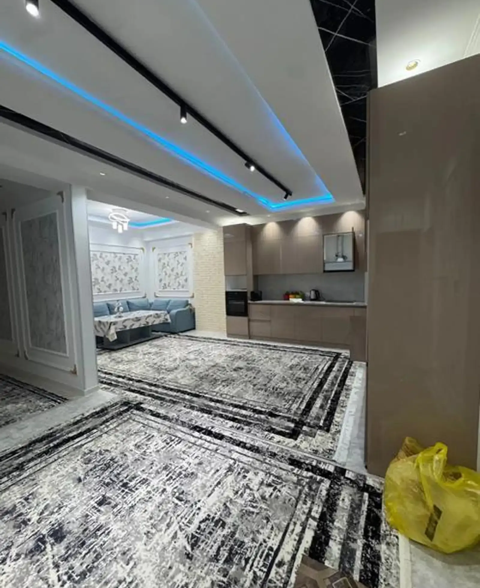 2-комн. квартира, 4 этаж, 92м², Сино