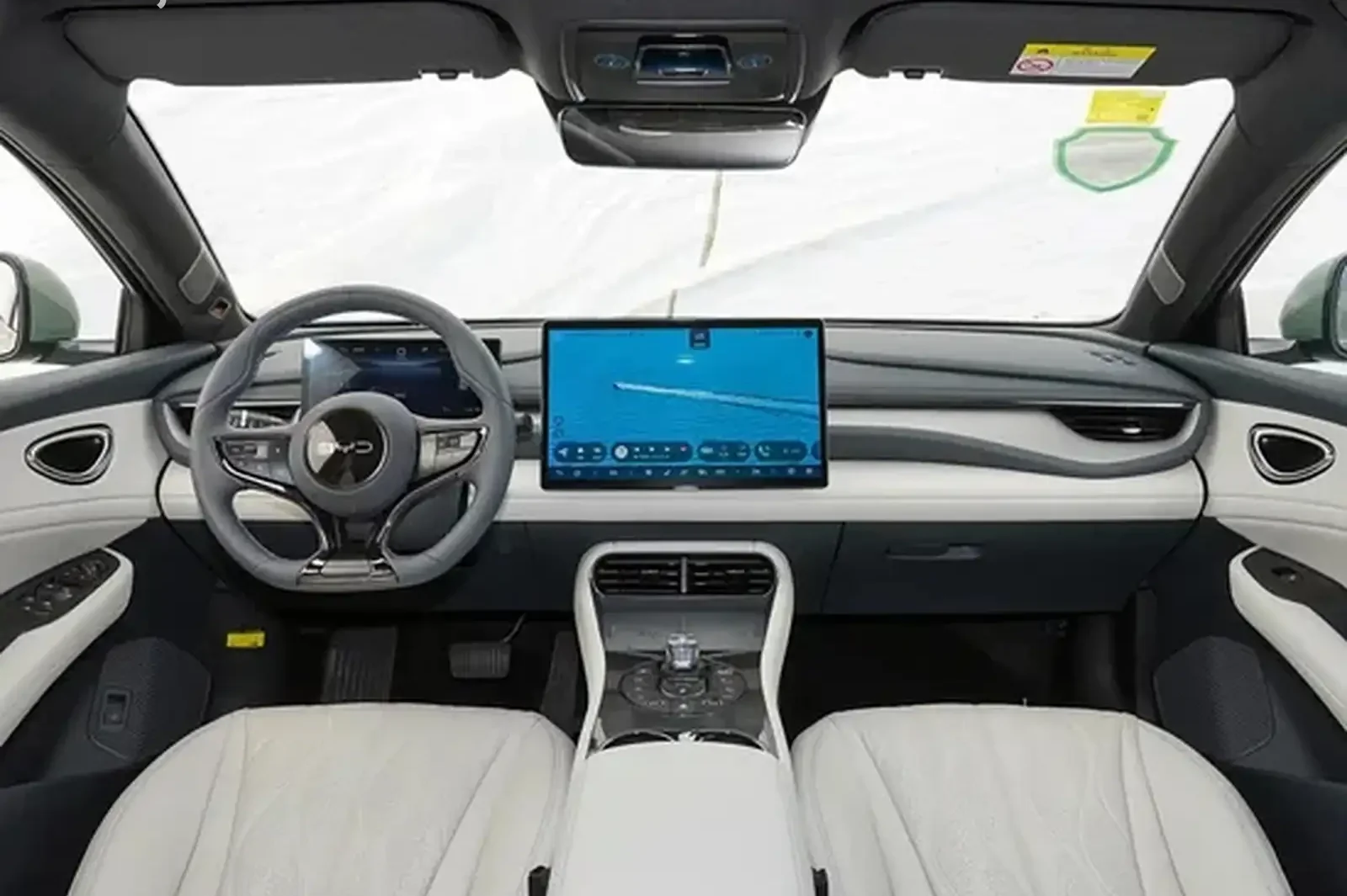 BYD Seal, 2025