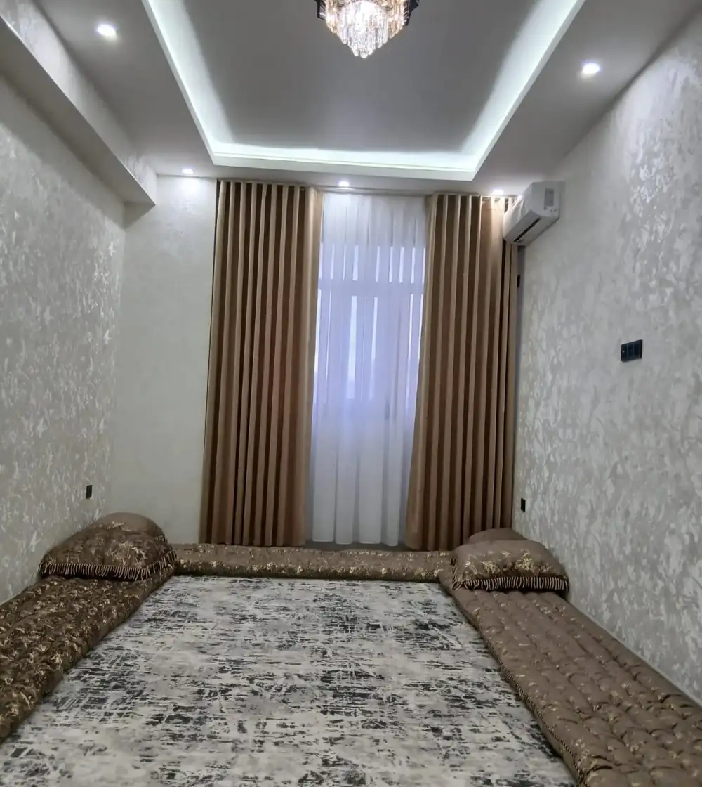 2-комн. квартира, 12 этаж, 55м², Шохмансур Голубой экран ру баруи Пайкар