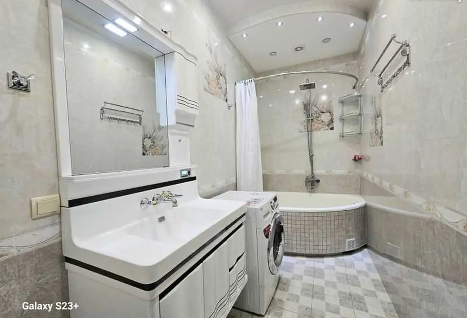 4-комн. квартира, 6 этаж, 150м², И. Сомони