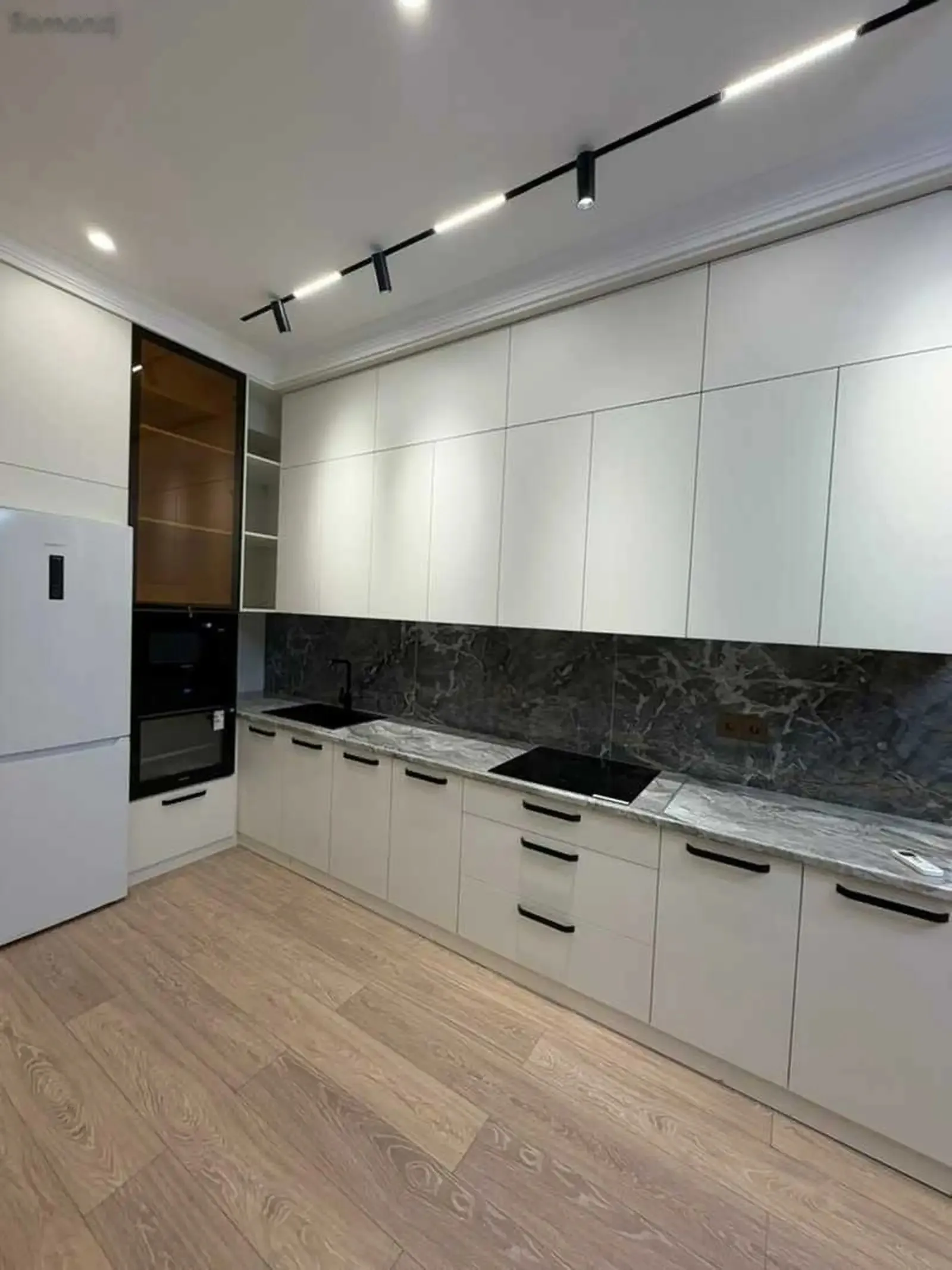 1-к квартира, 10 этаж, 65 м², Славянский