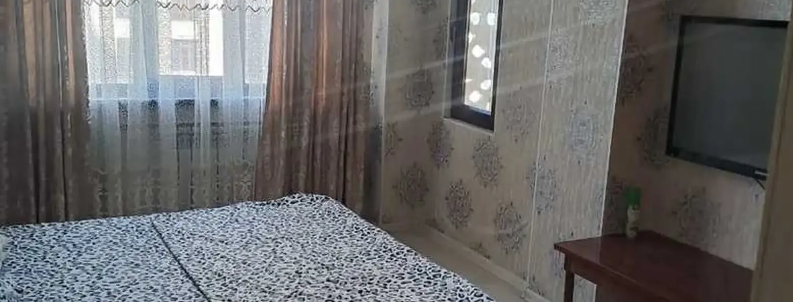 2-комн. квартира, 9 этаж, 65м², айни 55