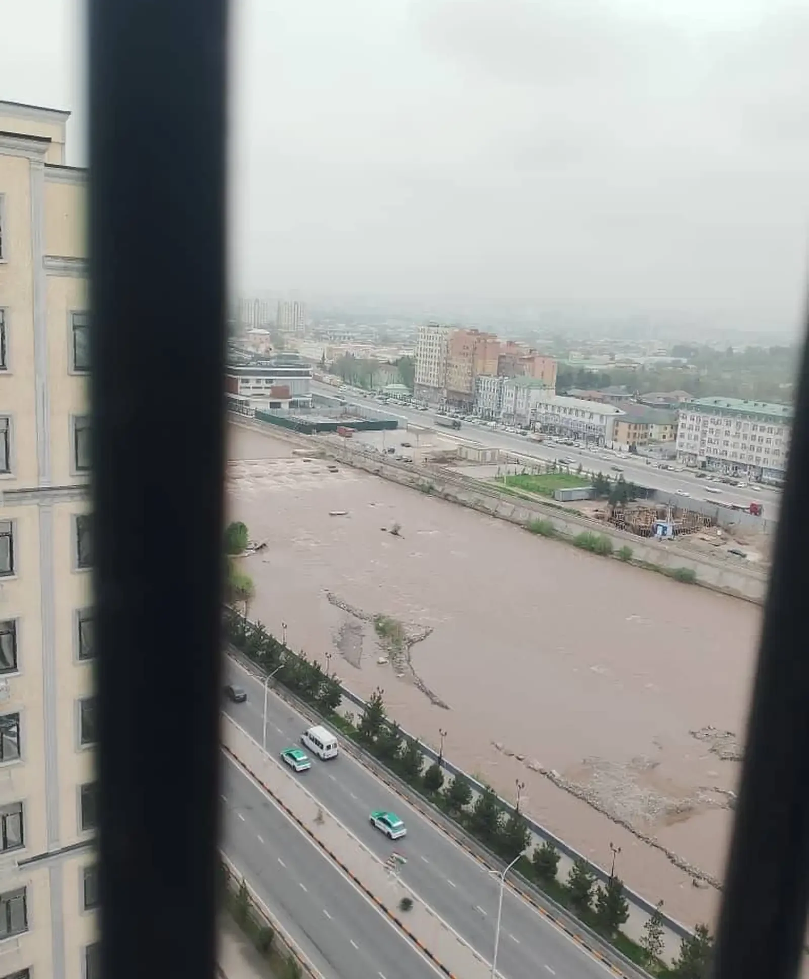 3-комн. квартира, 15 этаж, 84 м², Сино