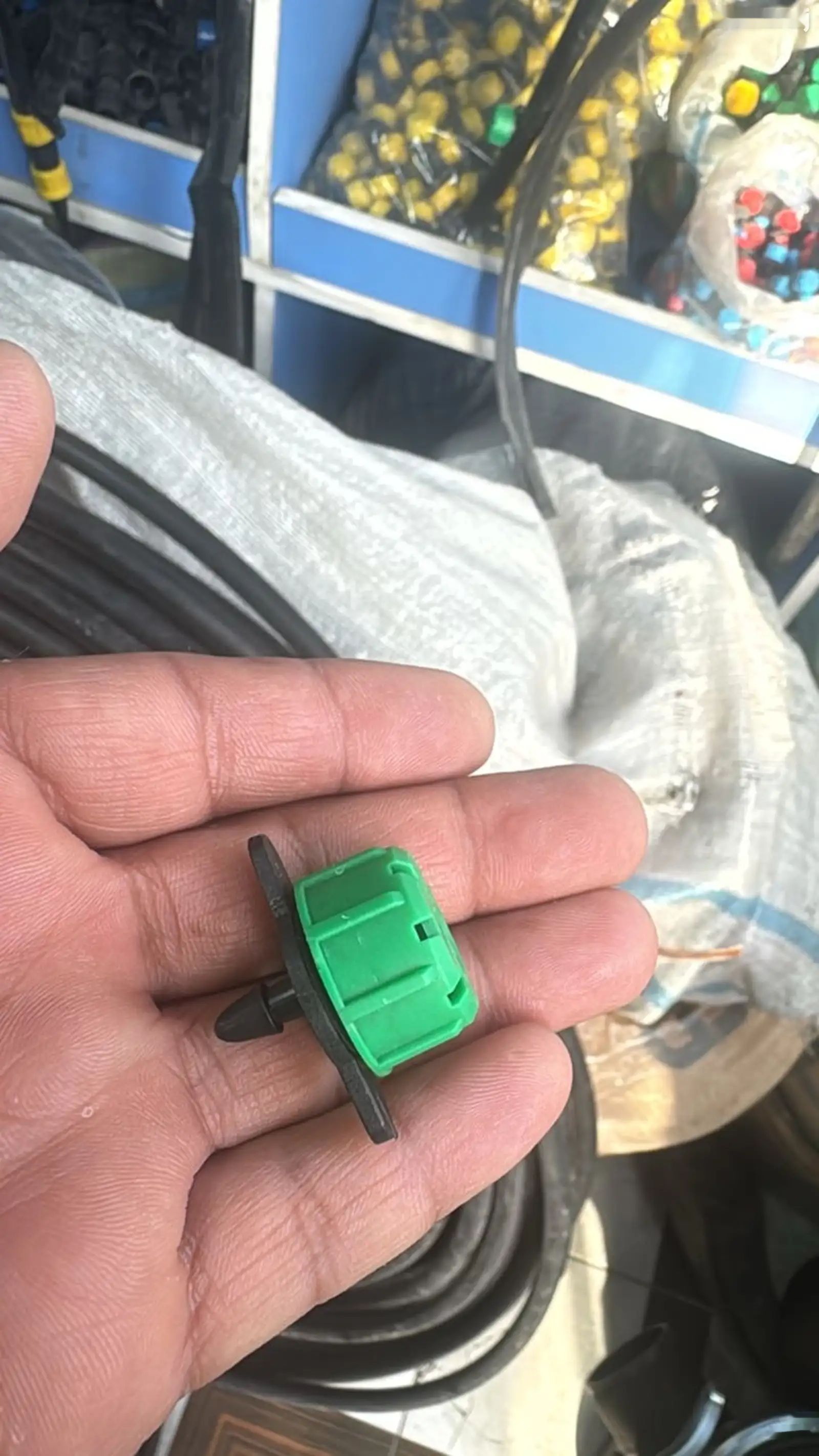 Капельница регулируемая