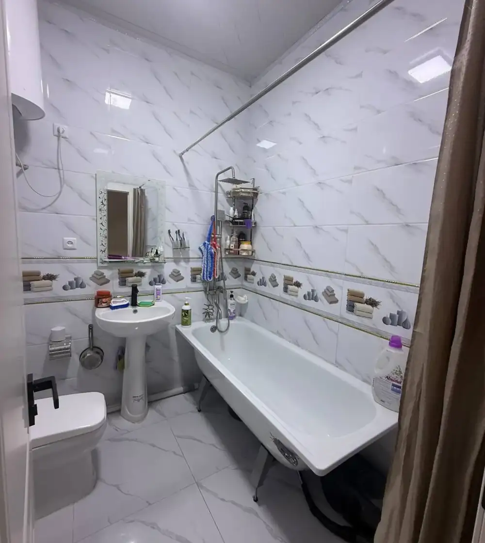 2-комн. квартира, 4 этаж, 70 м², н. Сино 102мкр