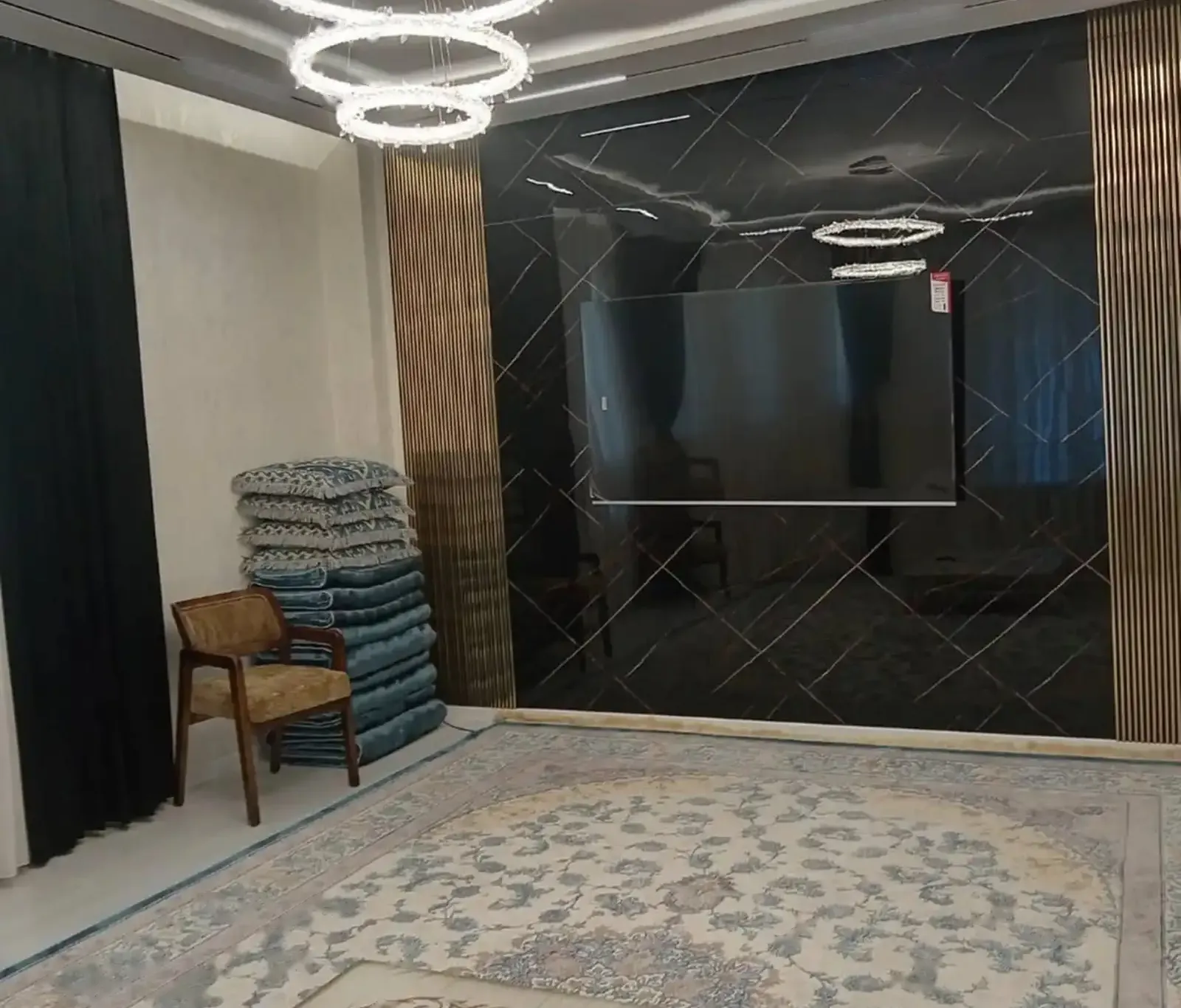 3-комн. квартира, 1 этаж, 100м², шохмансур