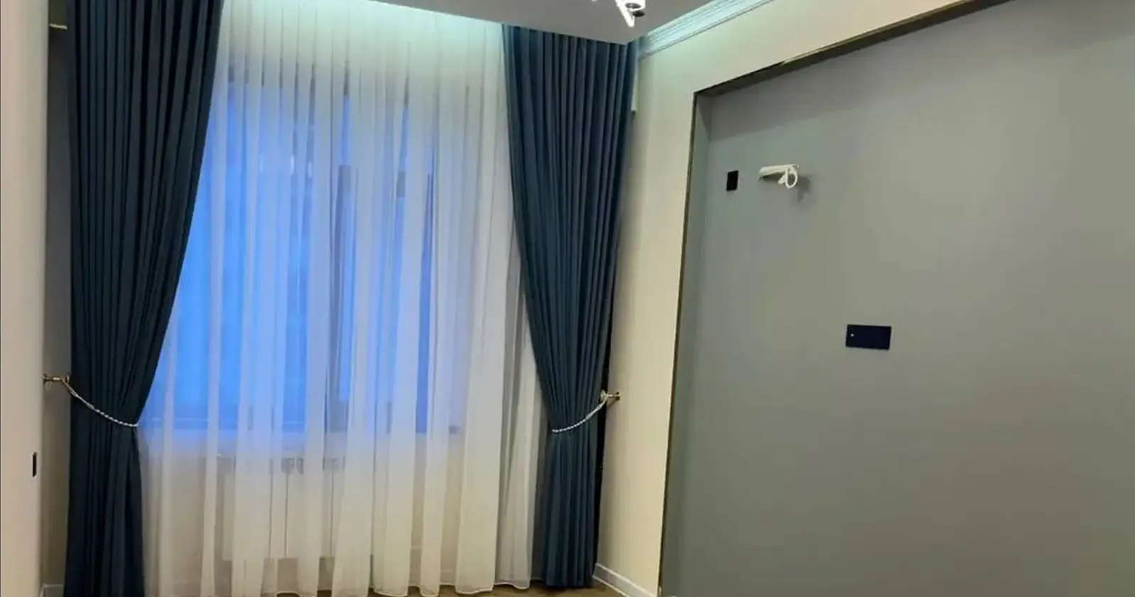 2-комн. квартира, 9 этаж, 58 м², 33мкр, 4рохаи Чалчам