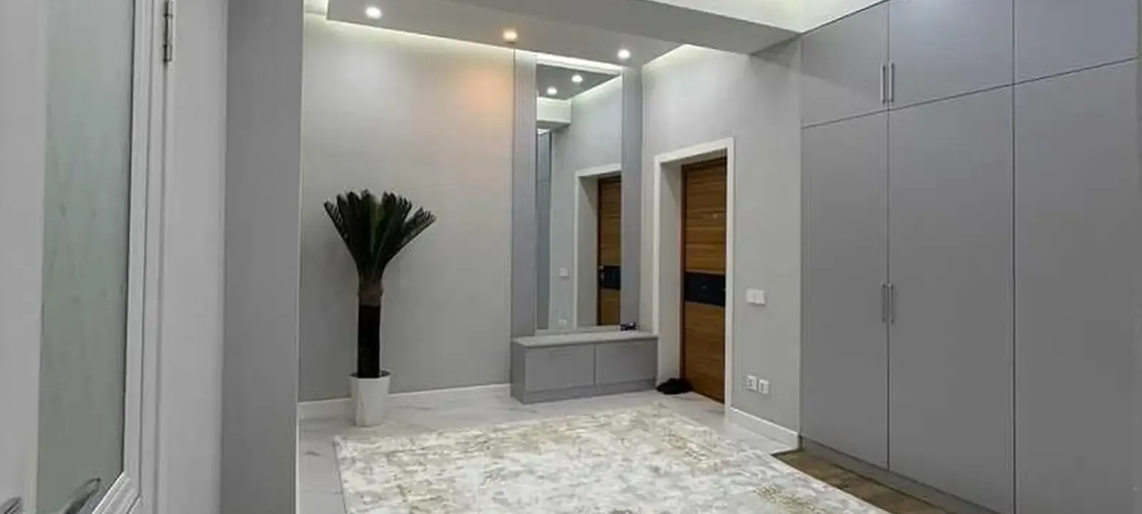 3-комн. квартира, 12 этаж, 111 м², Шохмансур