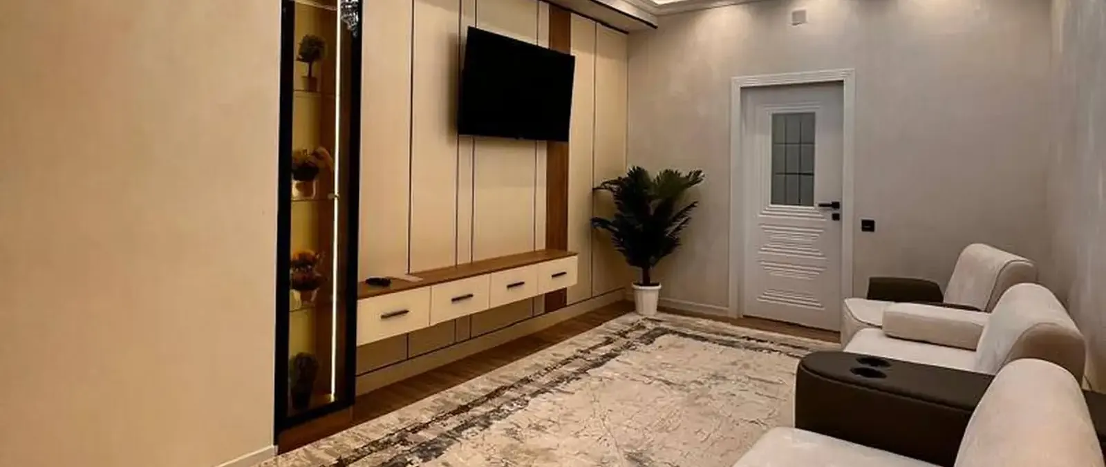 3-комн. квартира, 10 этаж, 94 м², Исмоили Сомони славянский 3 польноценный