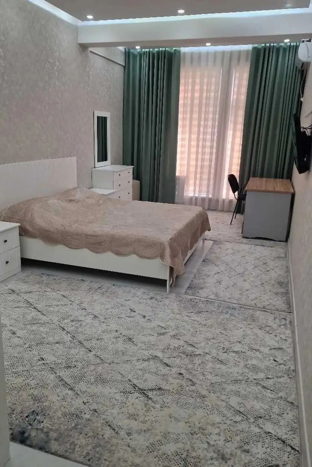 2-комн. квартира, 12 этаж, 56м², И.Сомони