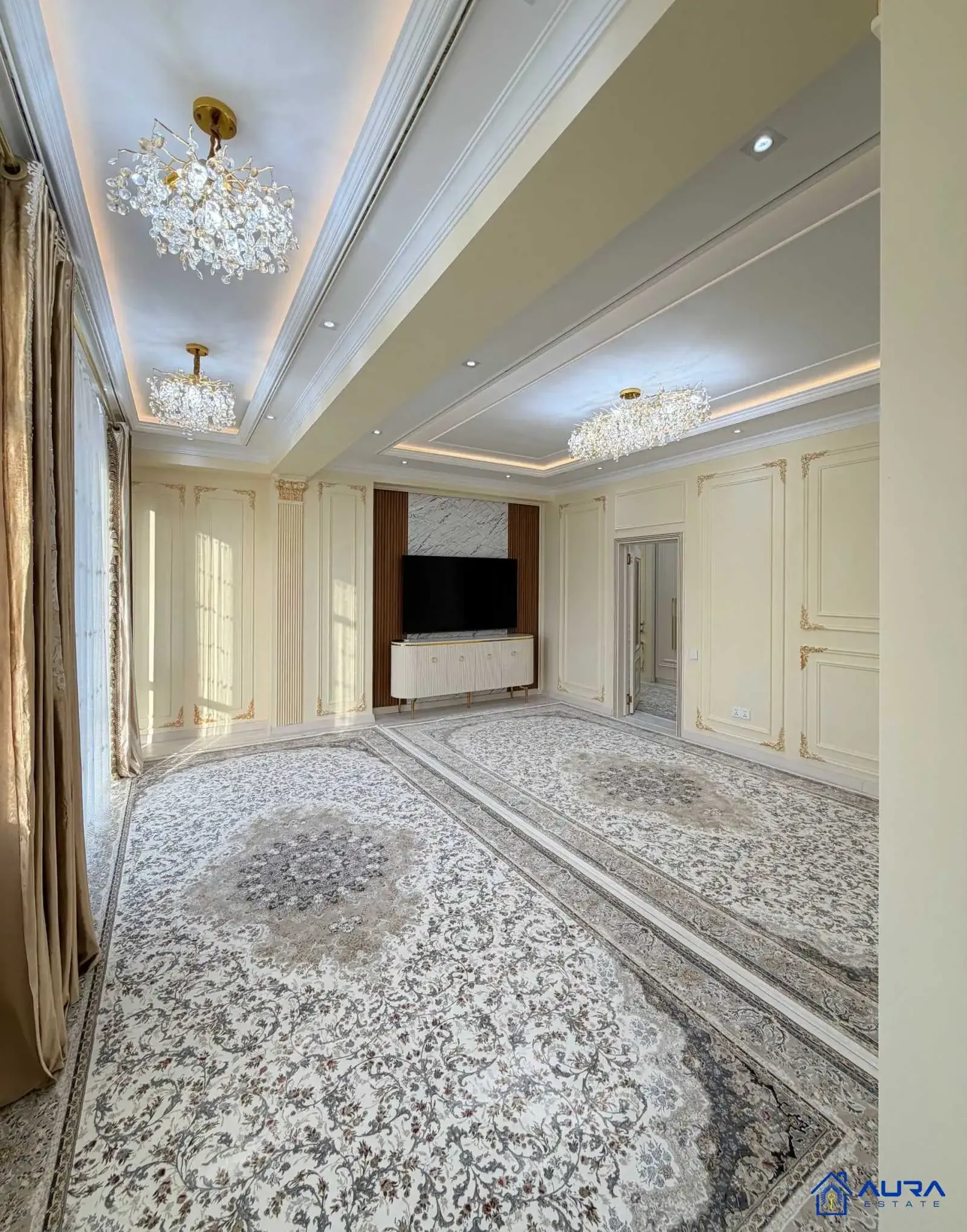 3-комн. квартира, 6 этаж, 104м², Сино 82мкр