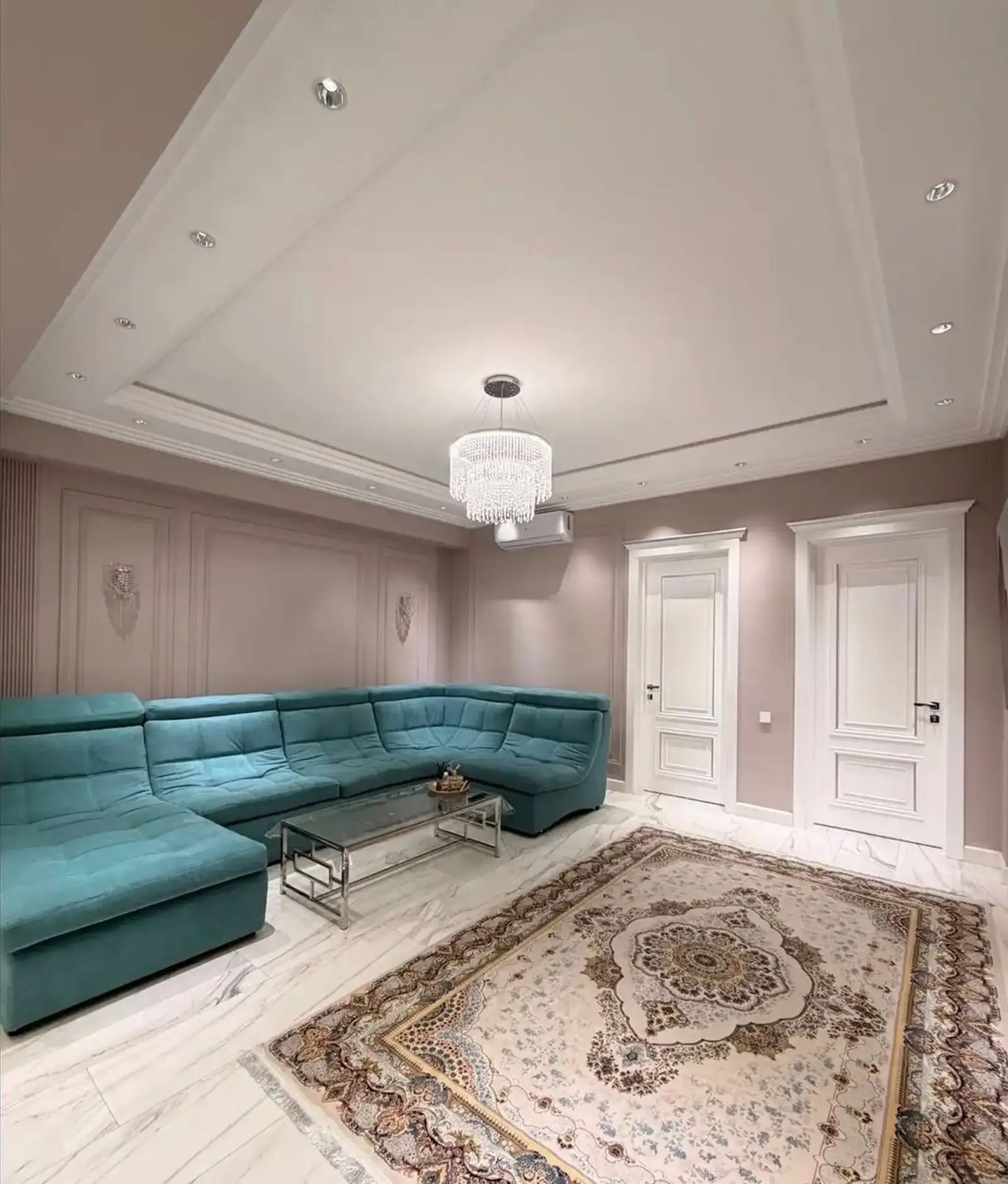 4-комн. квартира, 8 этаж, 133 м², н.Шохмансур,ру ба ру Гуля Голд