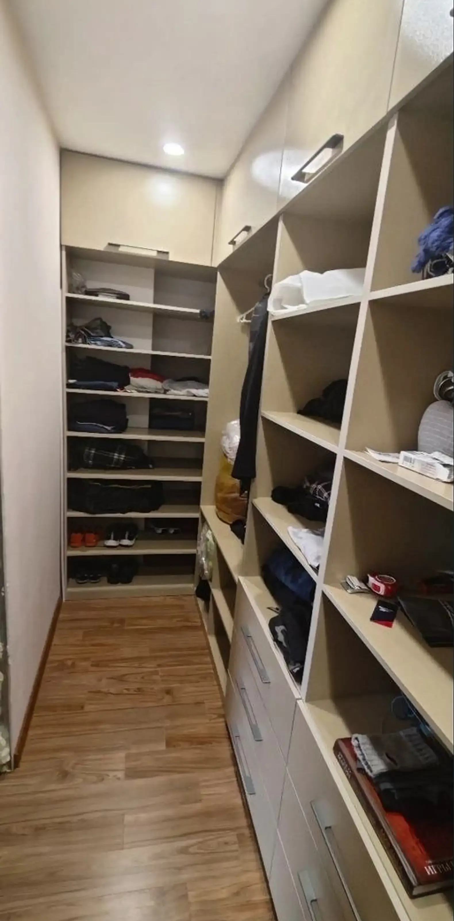 5-комн. квартира, 9 этаж, 158 м², И Сомони