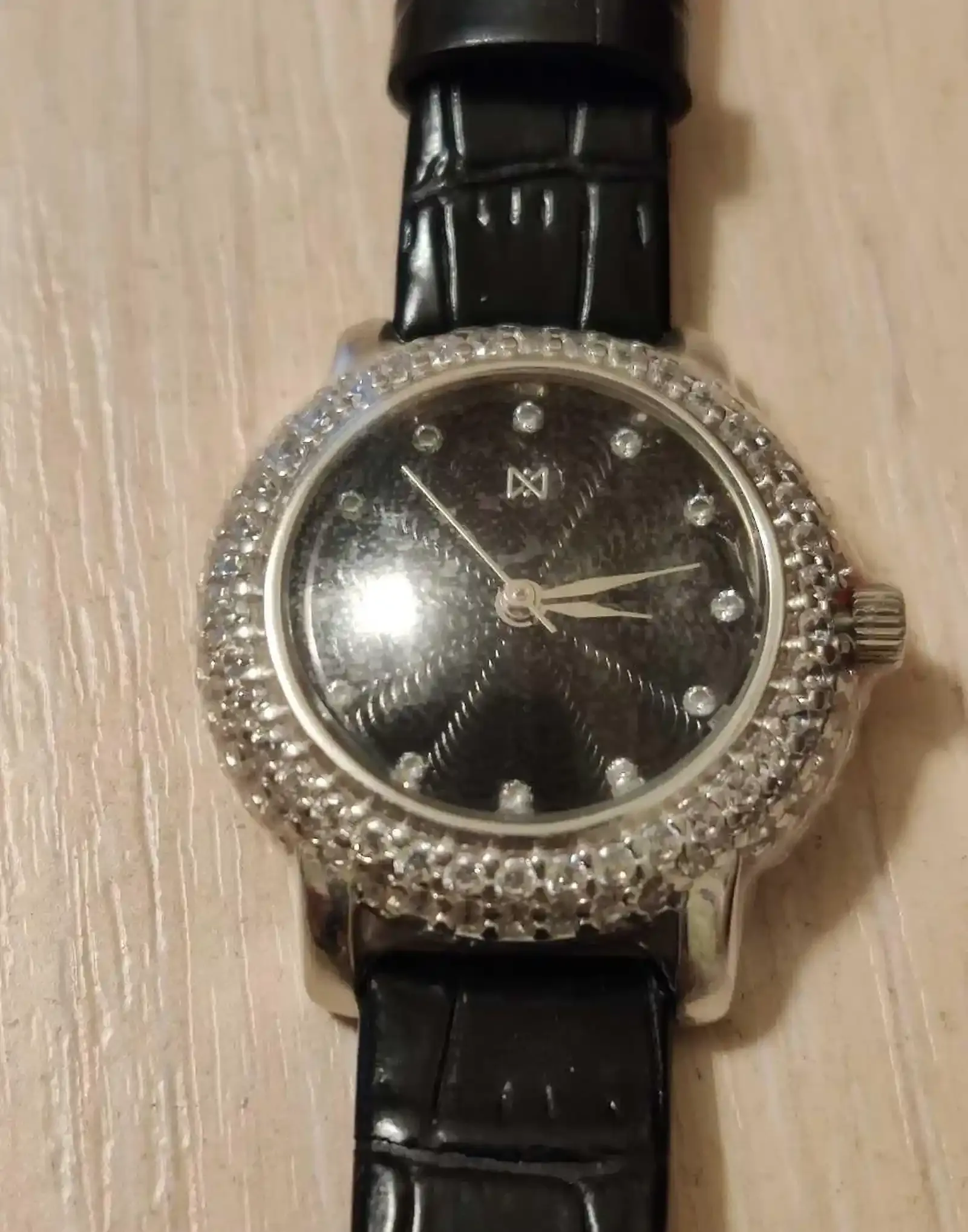 Серебряные часы Ника 0008.2.9.56A